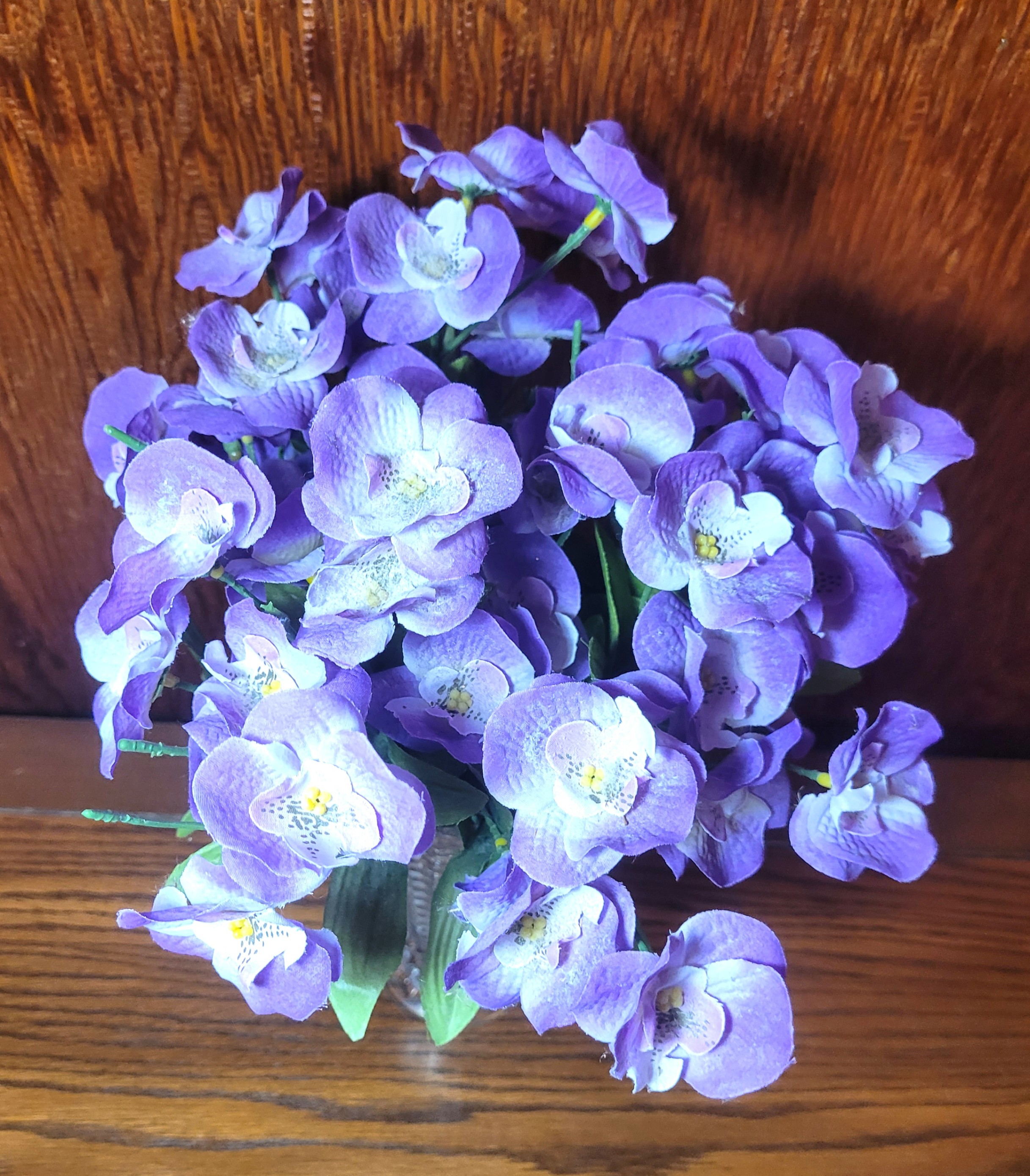 1967 Anchor Hocking Wexford Glass 8" Footed Vase Faux Flowers - photo 5