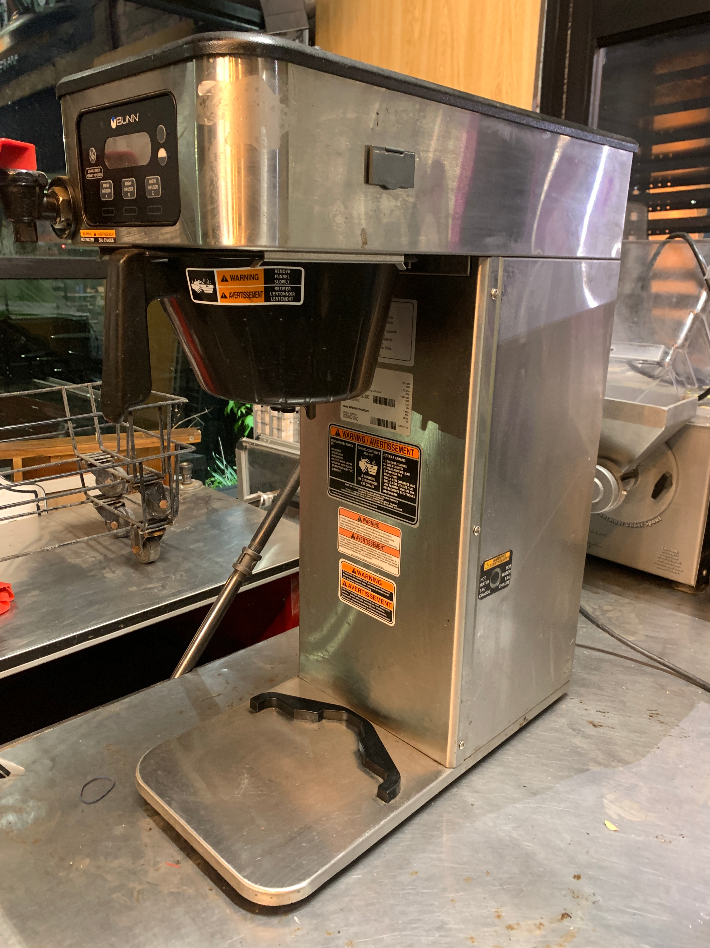 Bunn ICB-DV Infusion Series Coffee Brewer w/ Hot Tap - photo 2