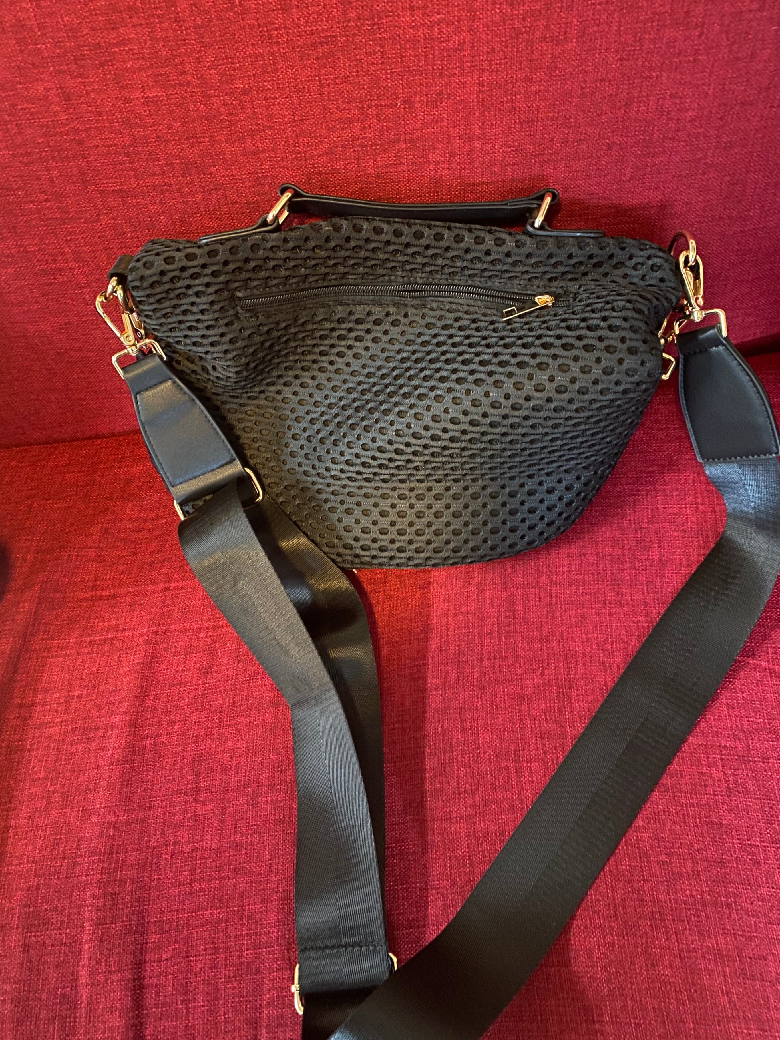 Black Mesh Crossbody Bag with Adjustable Strap - photo 2