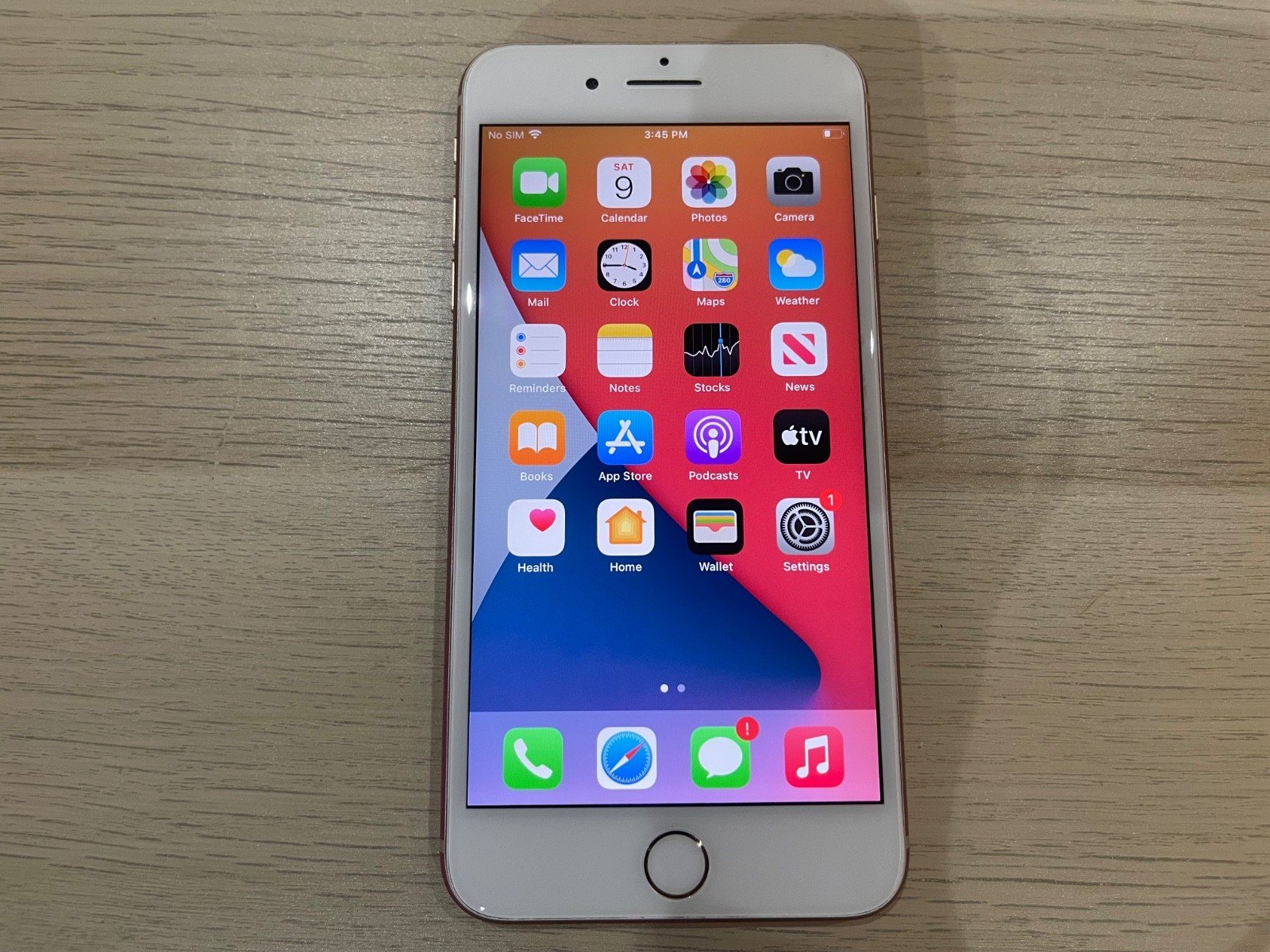 iPhone 8 Plus 64GB Unlocked (Rose Gold) - New battery