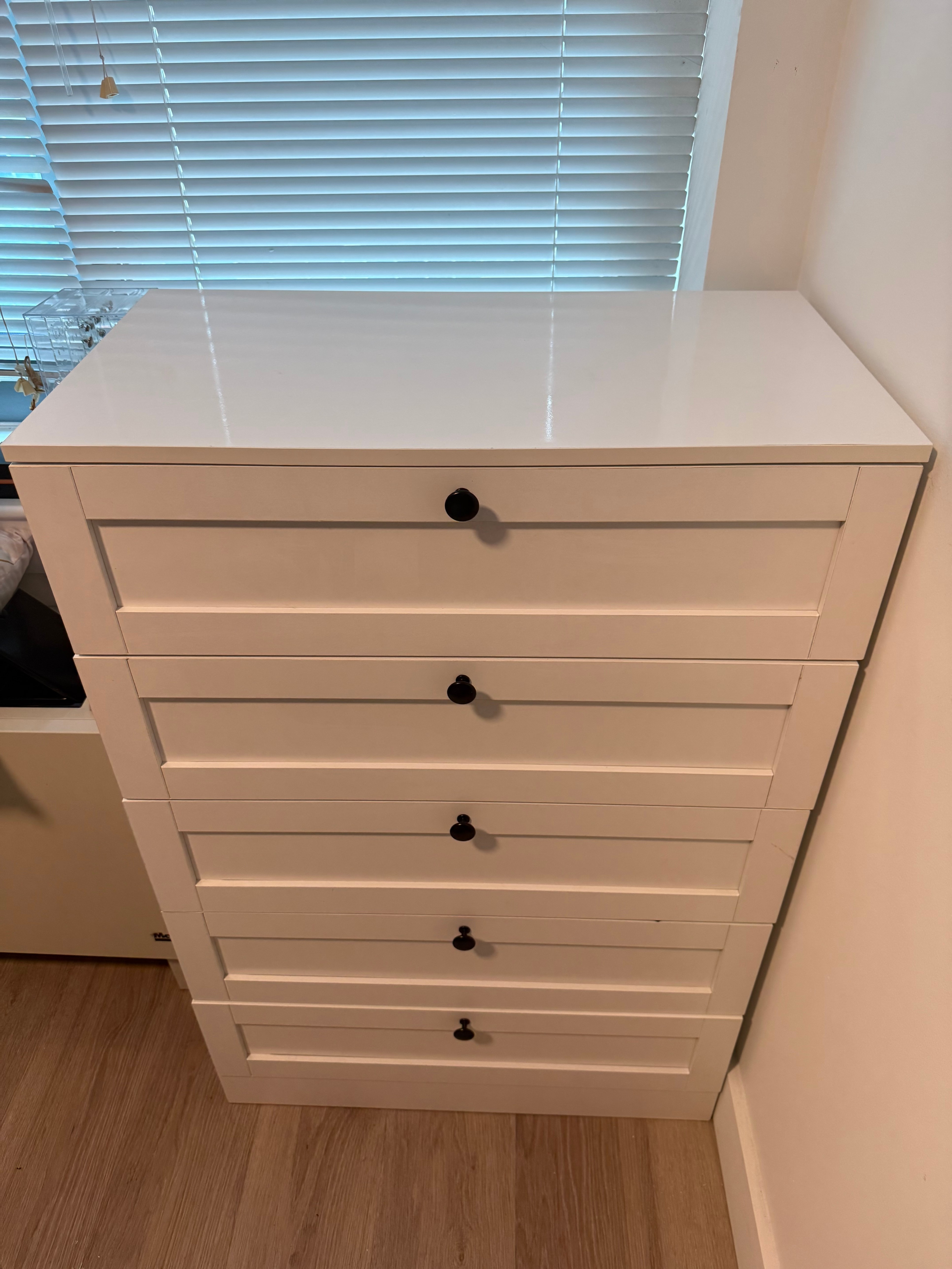 White Drawer Dresser (29.1" Width)