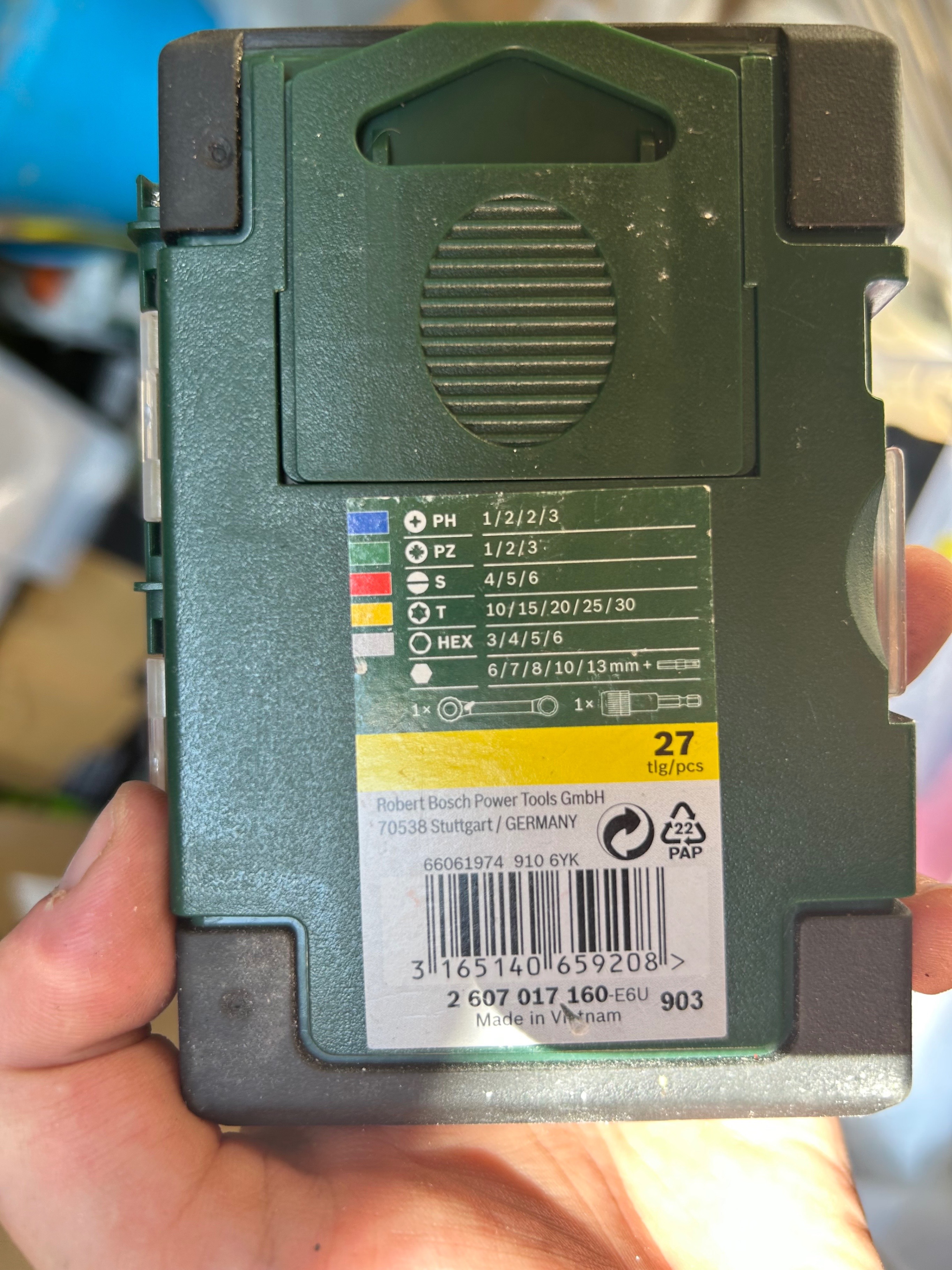 Bosch Ratchet Screwdriver Kit - photo 4