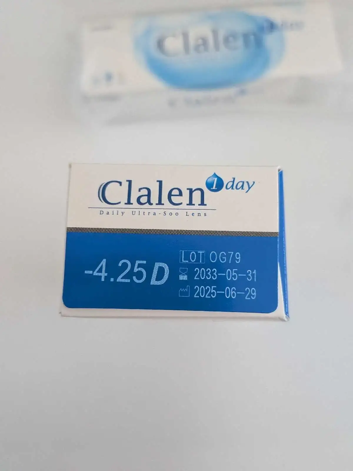 Clalen 1 Day Daily Ultra-Soo Lens -4.25D BC 8.6 DIA 14.2 - photo 3