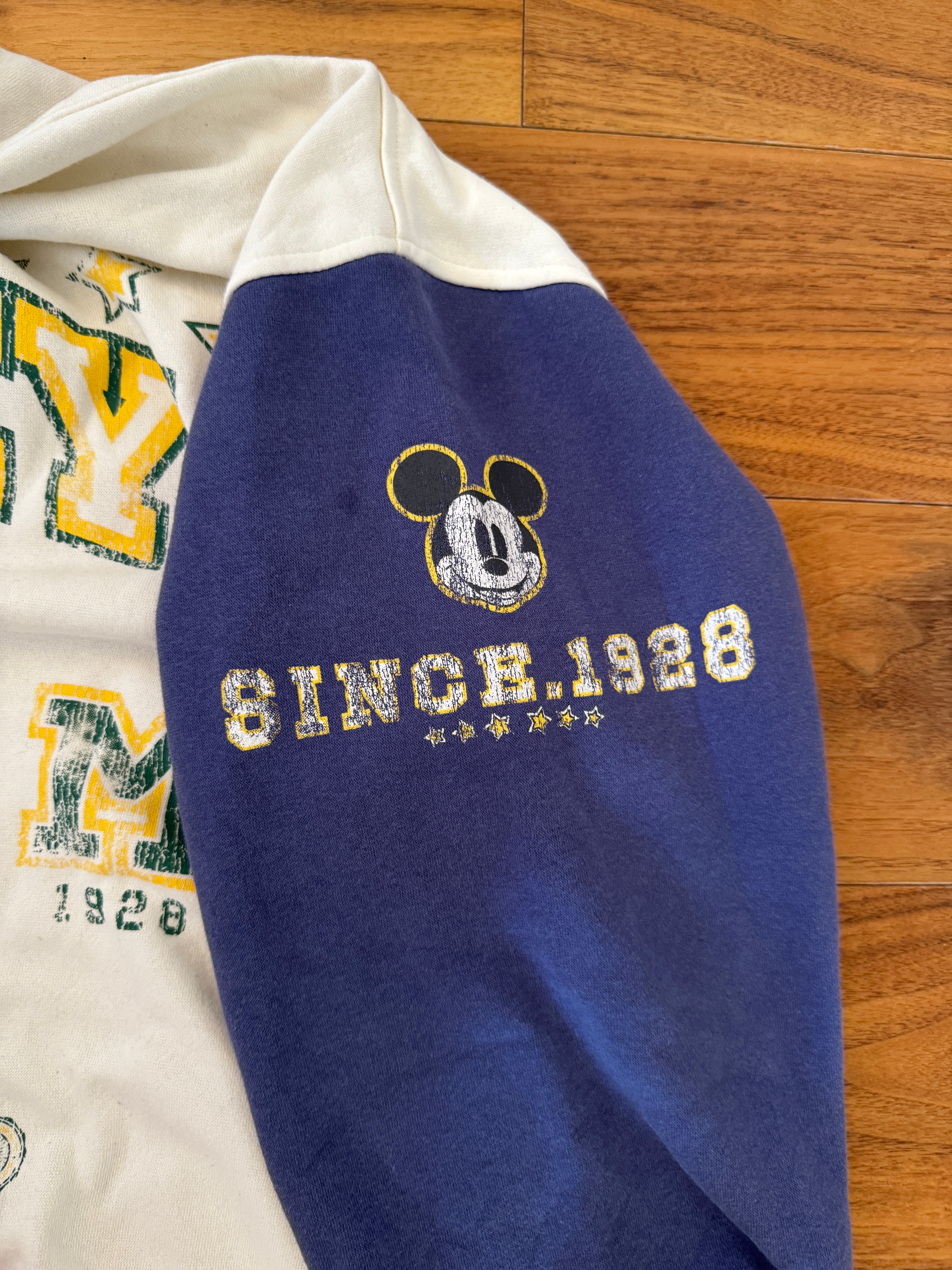 Mickey Mouse Sweatshirt - photo 3