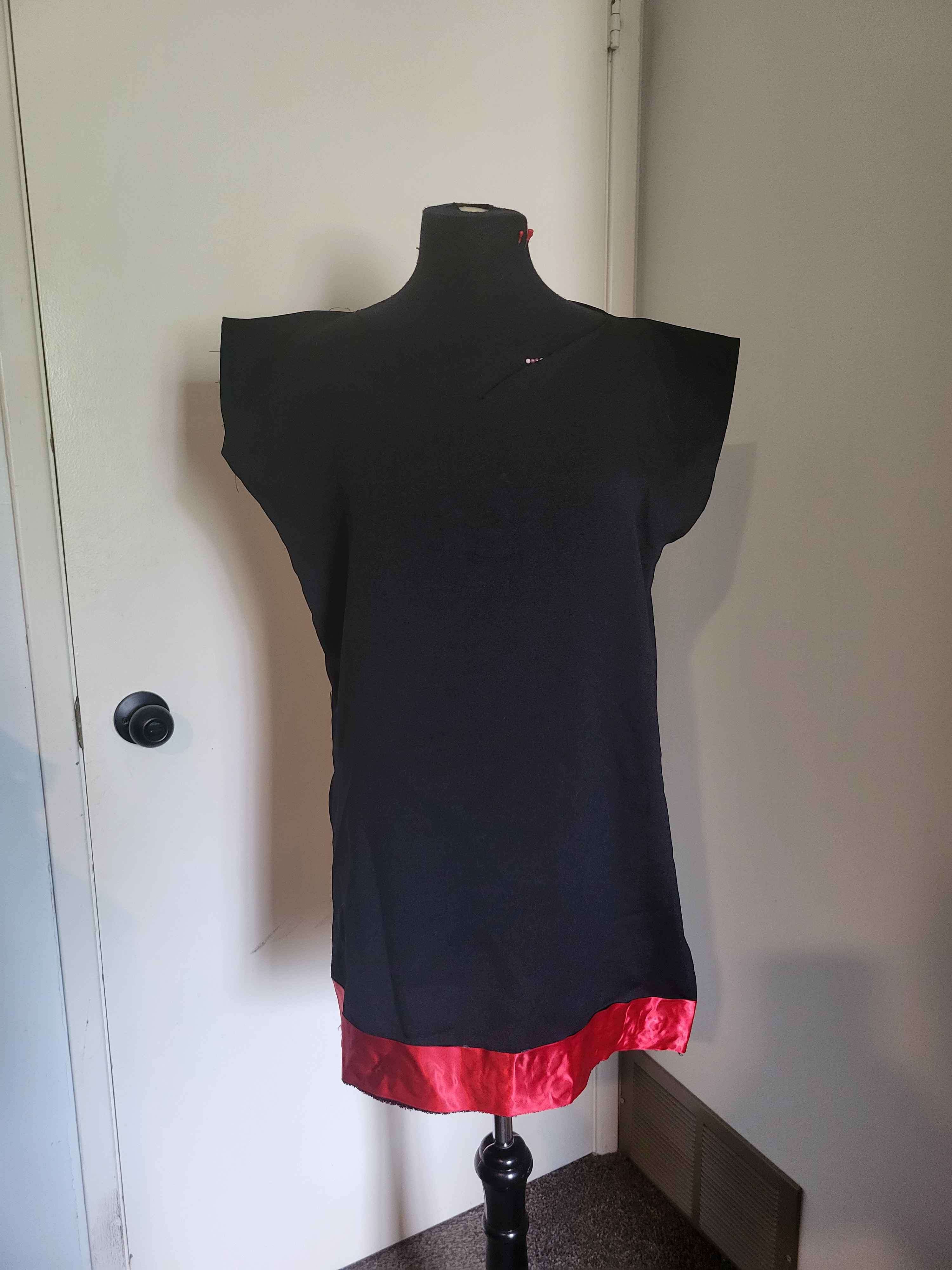 Free Costume Peices! - photo 3