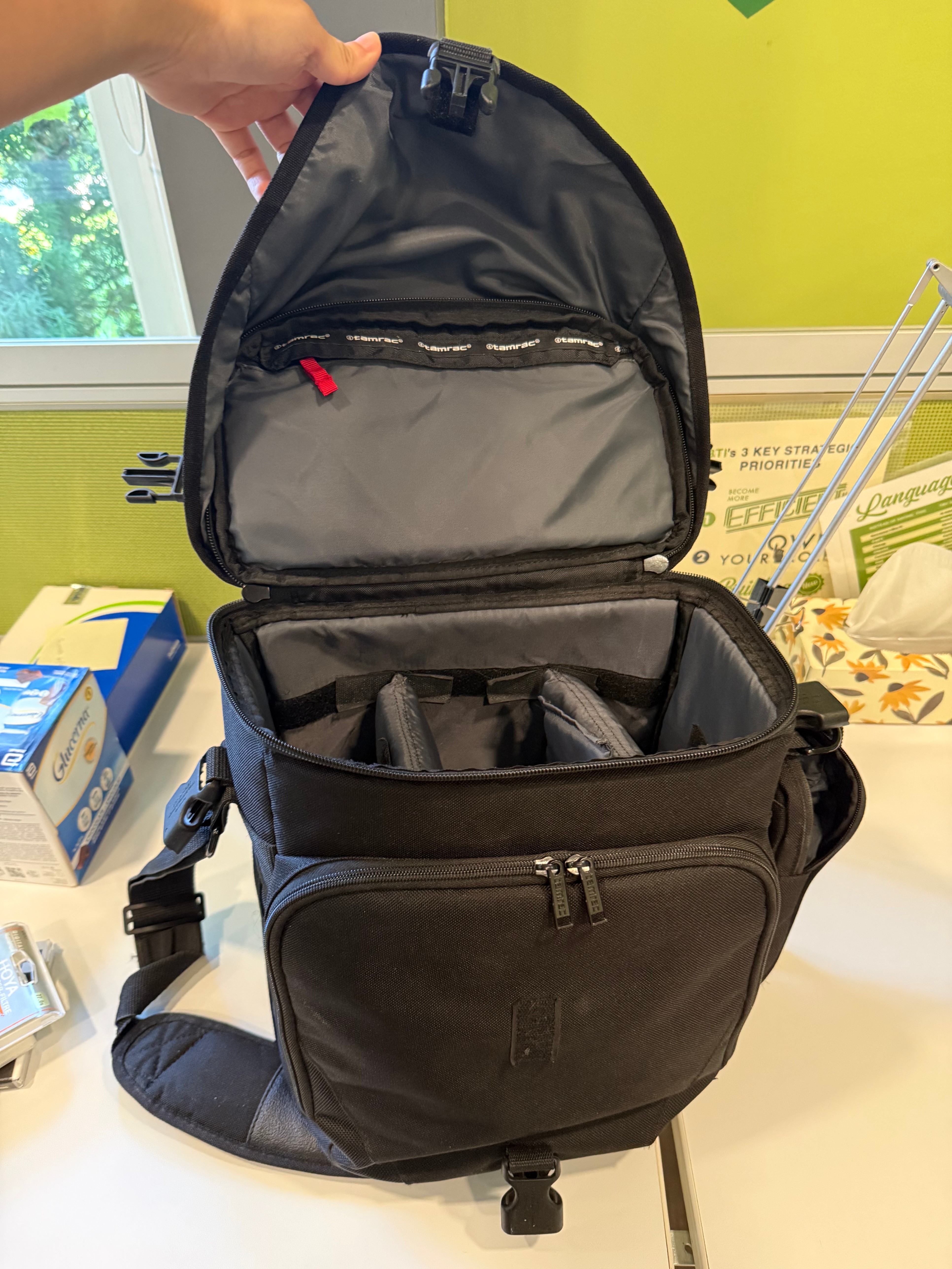 Tamrac Camera Bag with Rain Cover