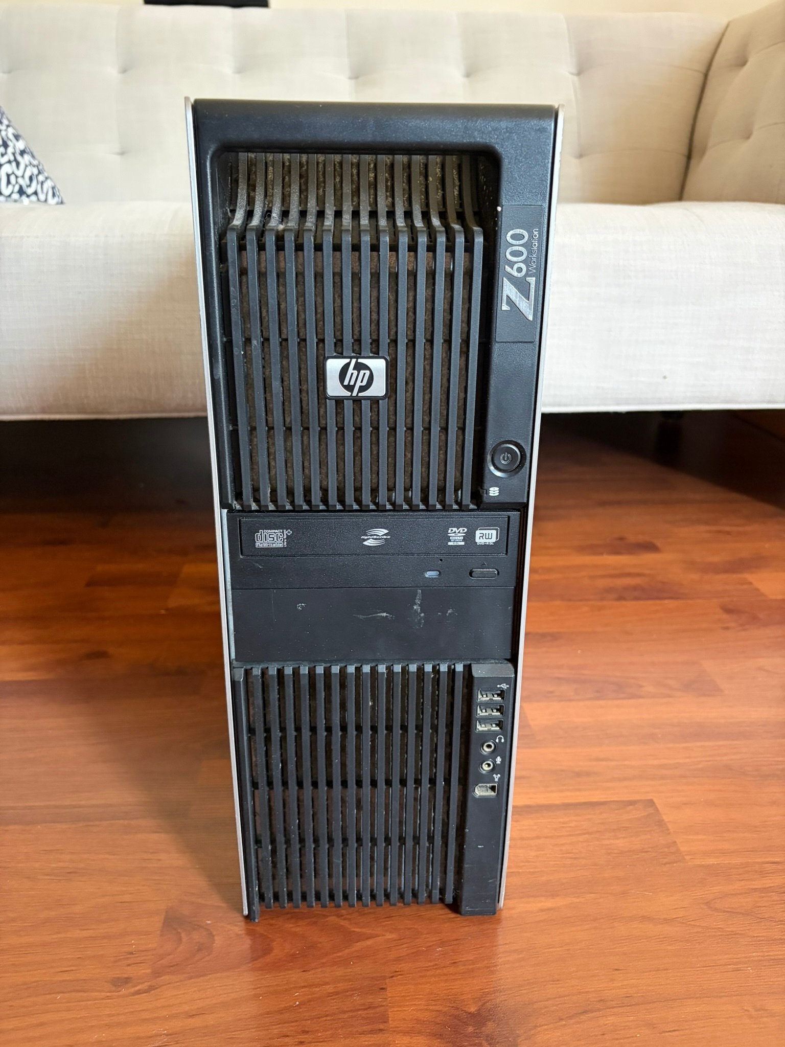 HP Z600[20GB RAM, Xeon E5645 x2, 20GB RAM - ComputerOnly
