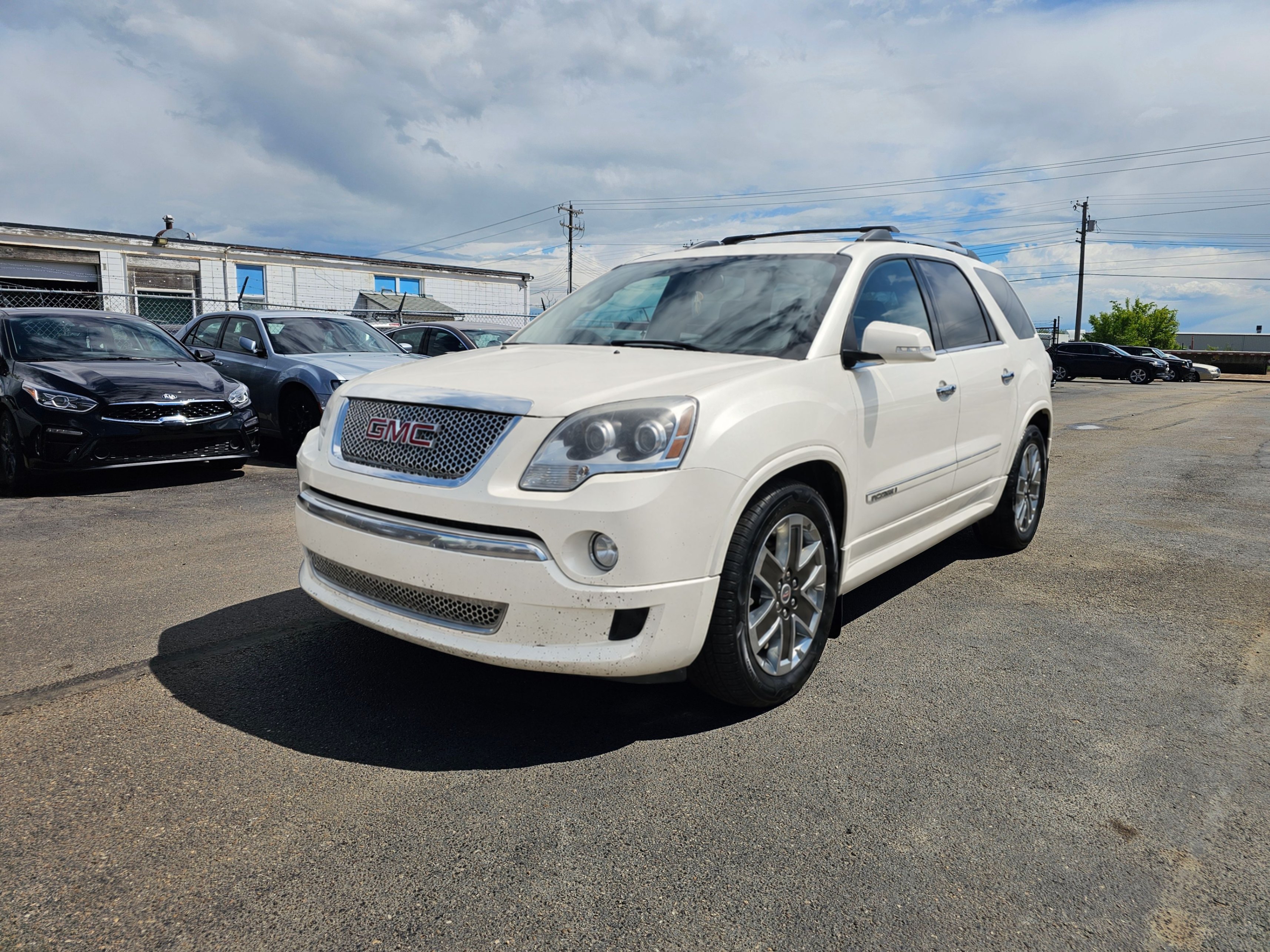 2012 GMC ACADIA DENALI