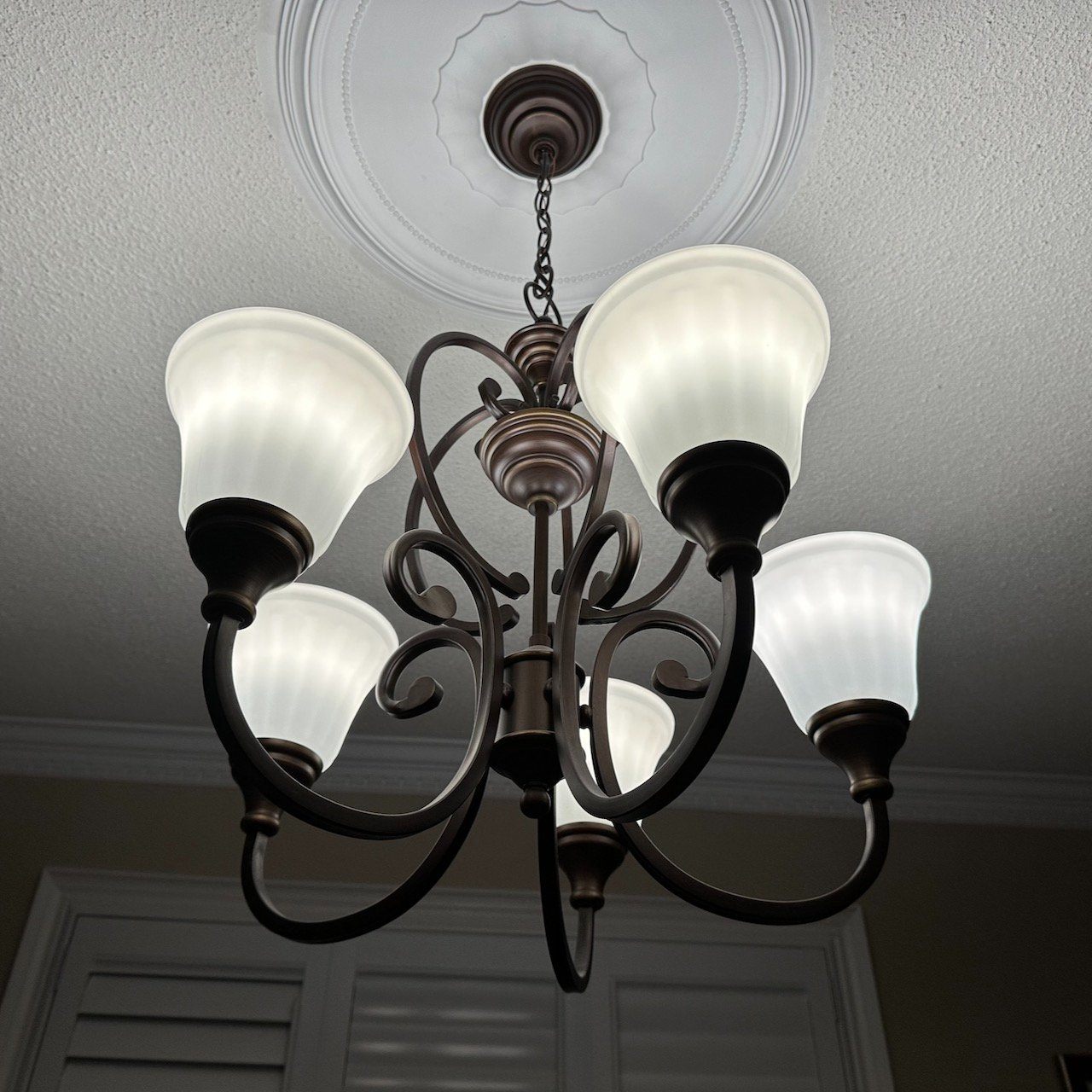 Antique Bronze 5-light Chandelier
