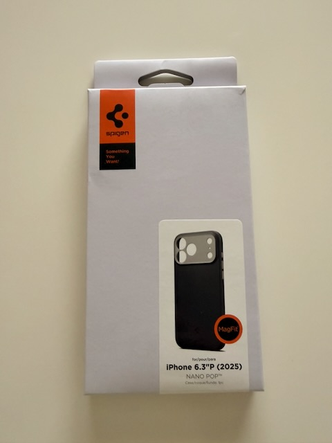 iPhone 17 pro cases - photo 3