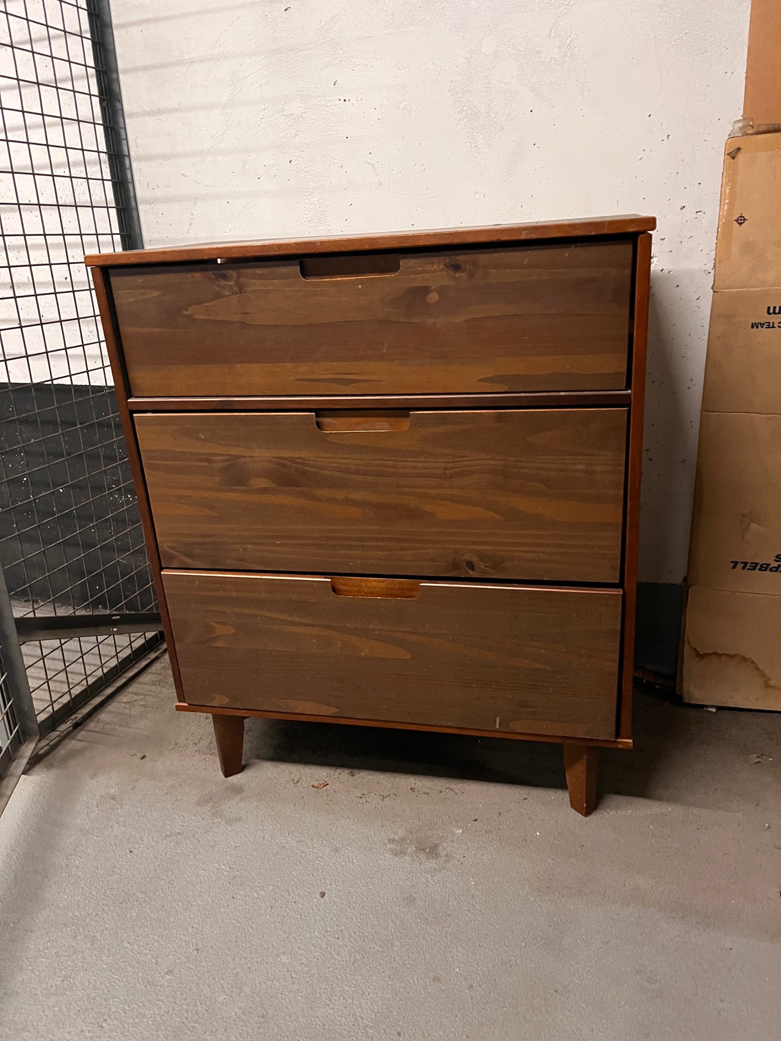 3-Drawer Wooden Dresser - photo 2