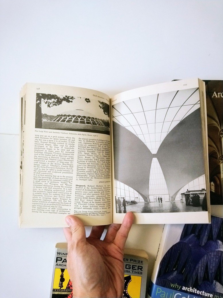 Architecture Books!! - photo 2