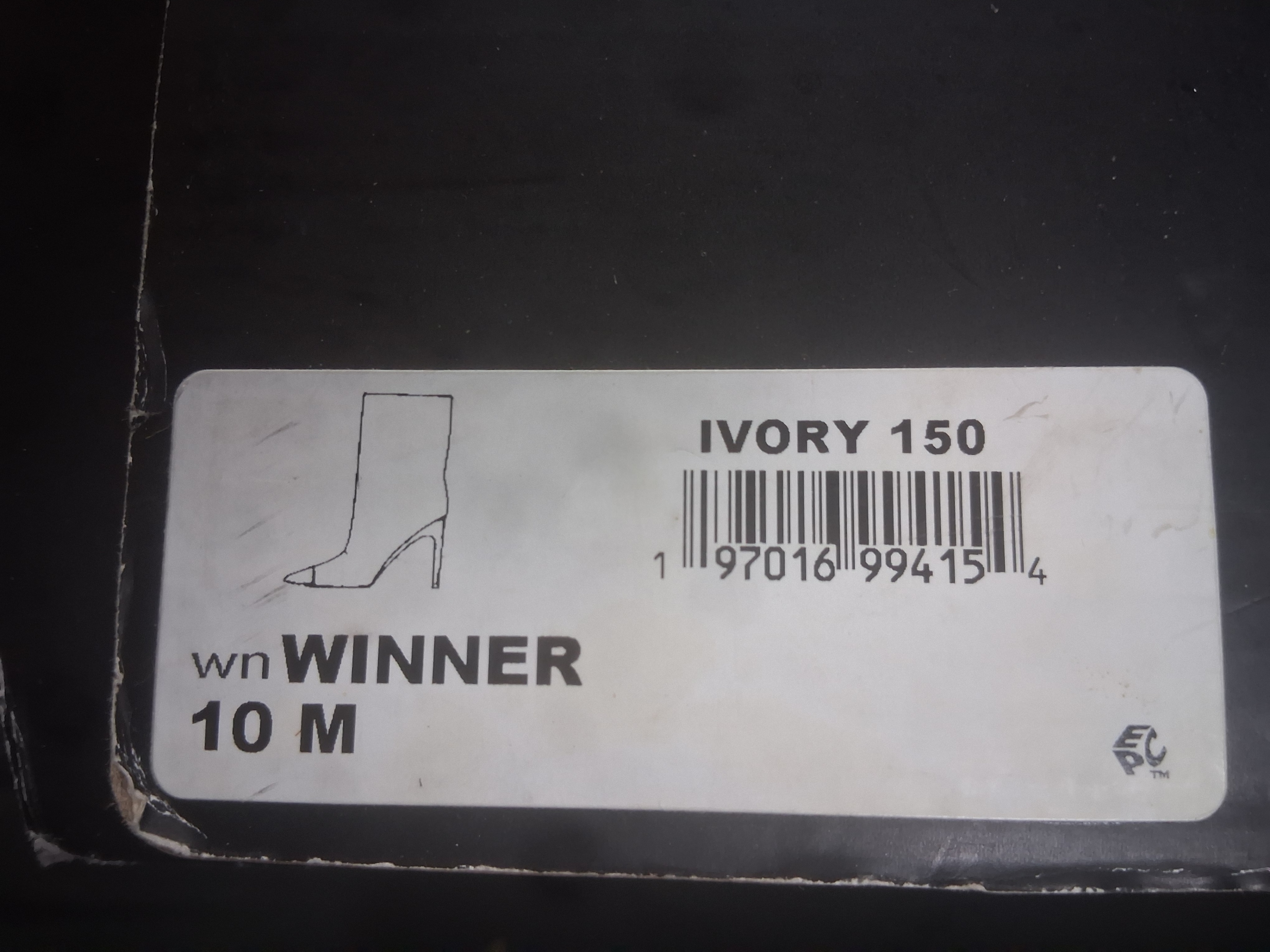 wn WINNER Ivory Ankle Boots - Size 10M - photo 2