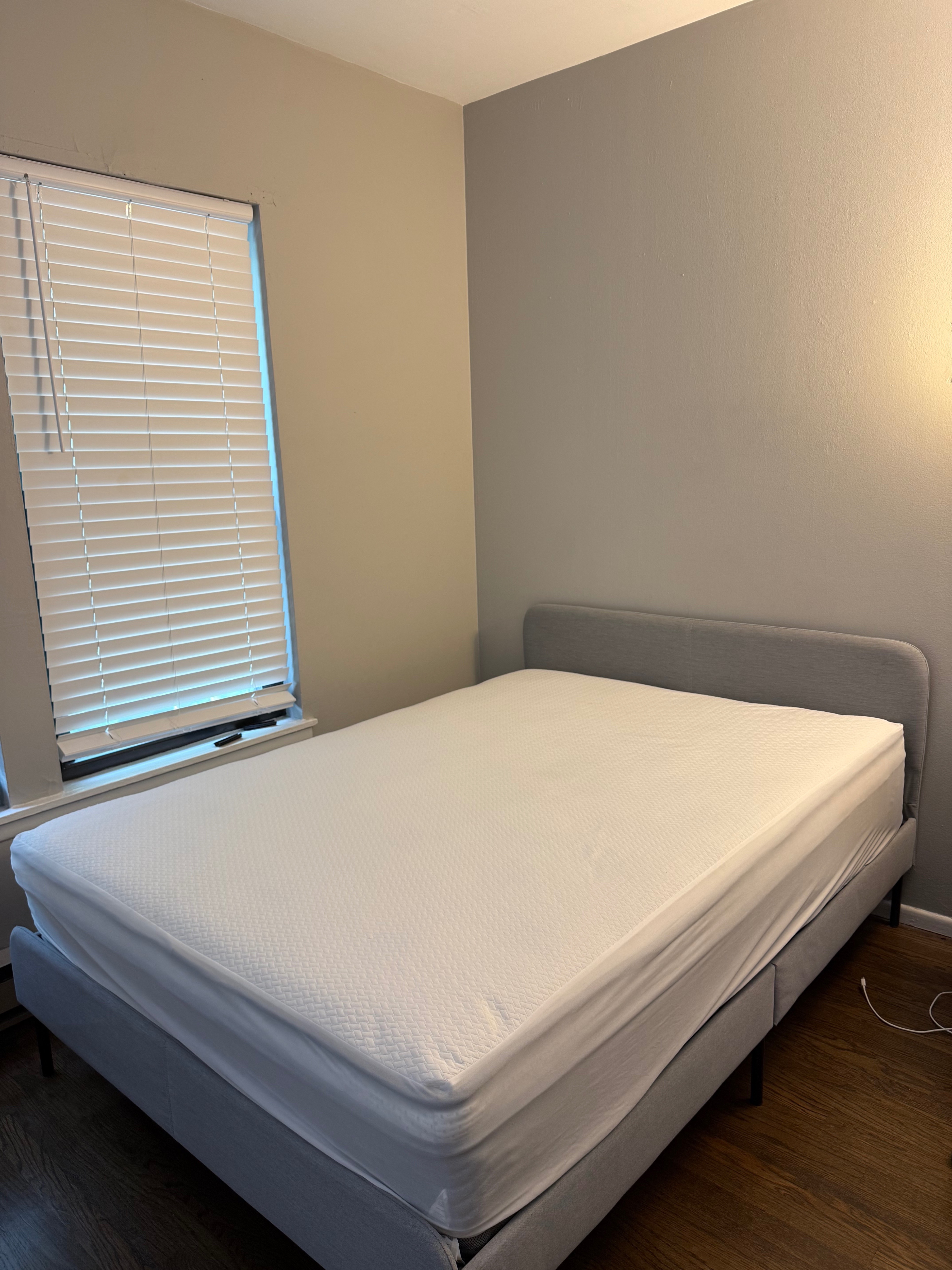 IKEA Bed frame + Zinus 12 inch Mattress