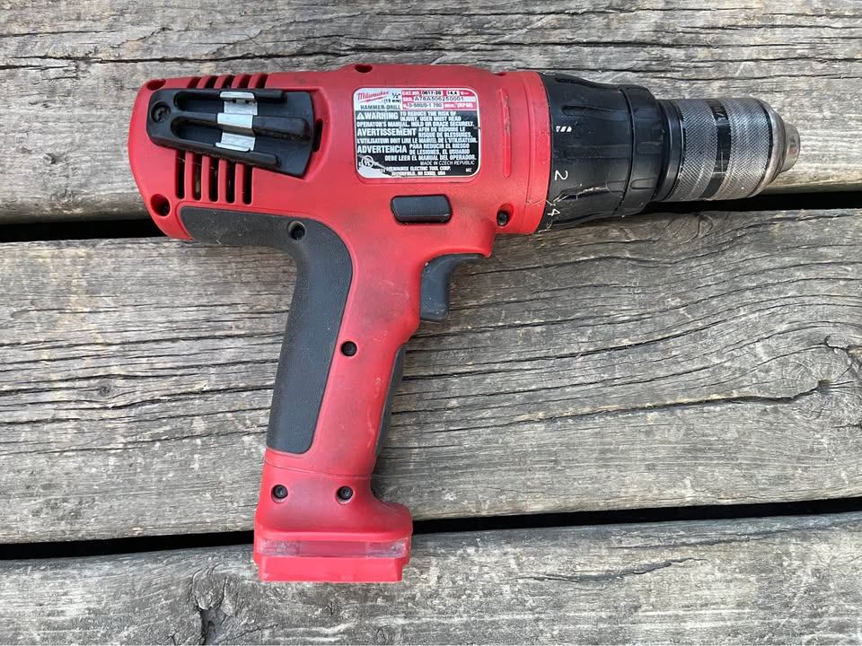 Milwaukee 14.4V Cordless Hammer Drill 0617-20 - photo 2