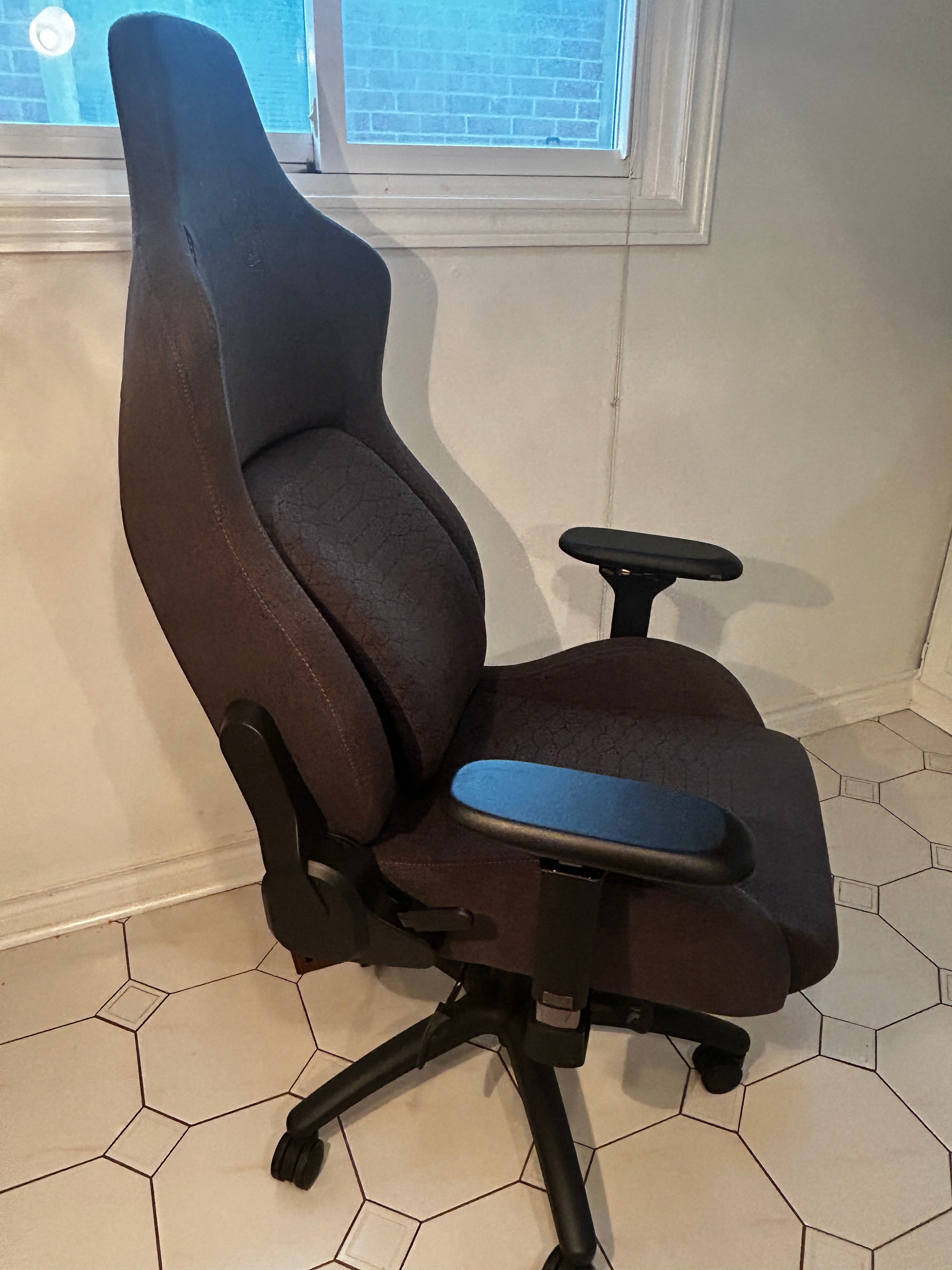 Razer Iskur Fabric Gaming Chair, Ergonomic Lumbar Support - photo 2