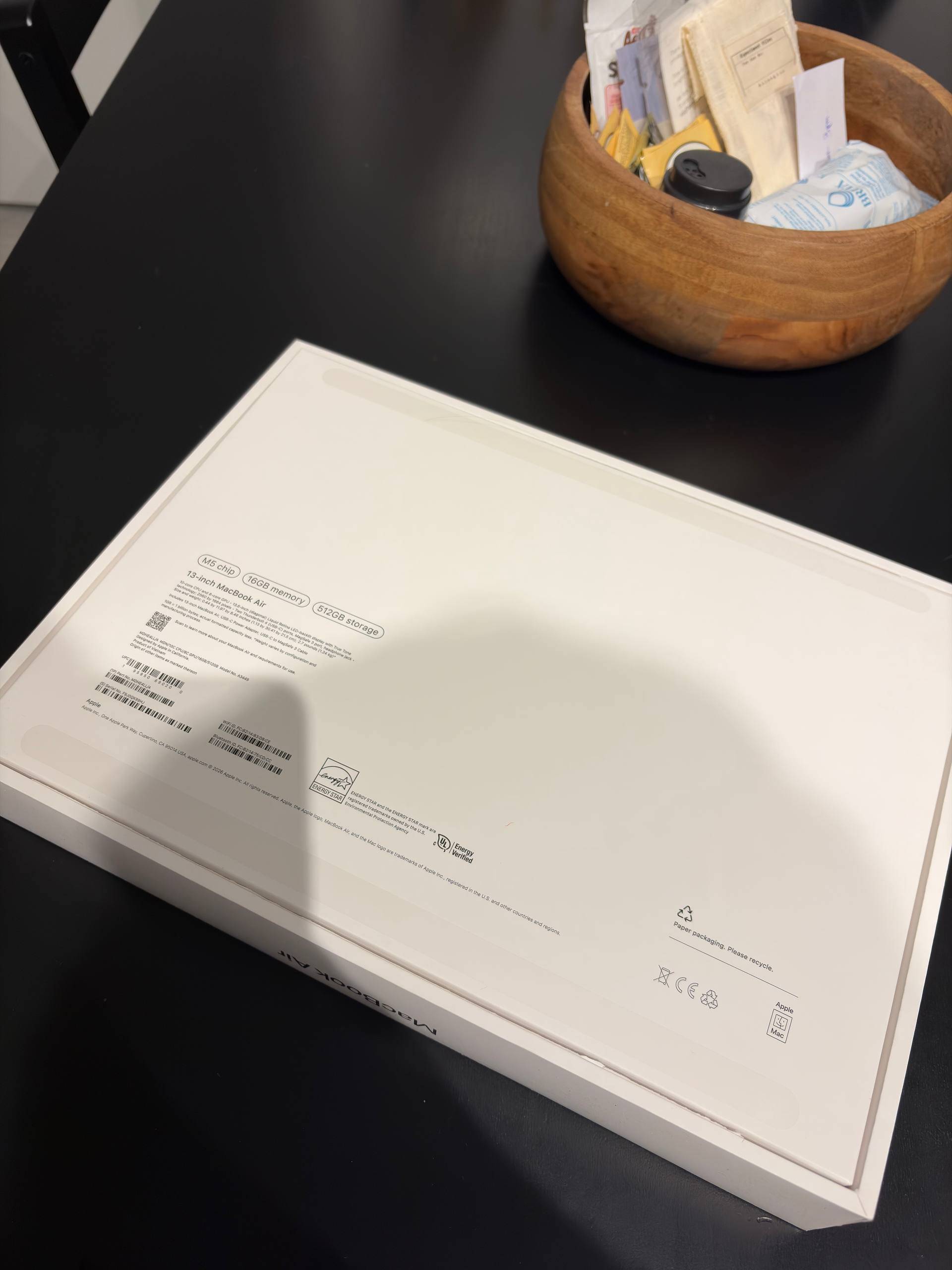MacBook Air Box with Original Apple Store Bag - photo 2