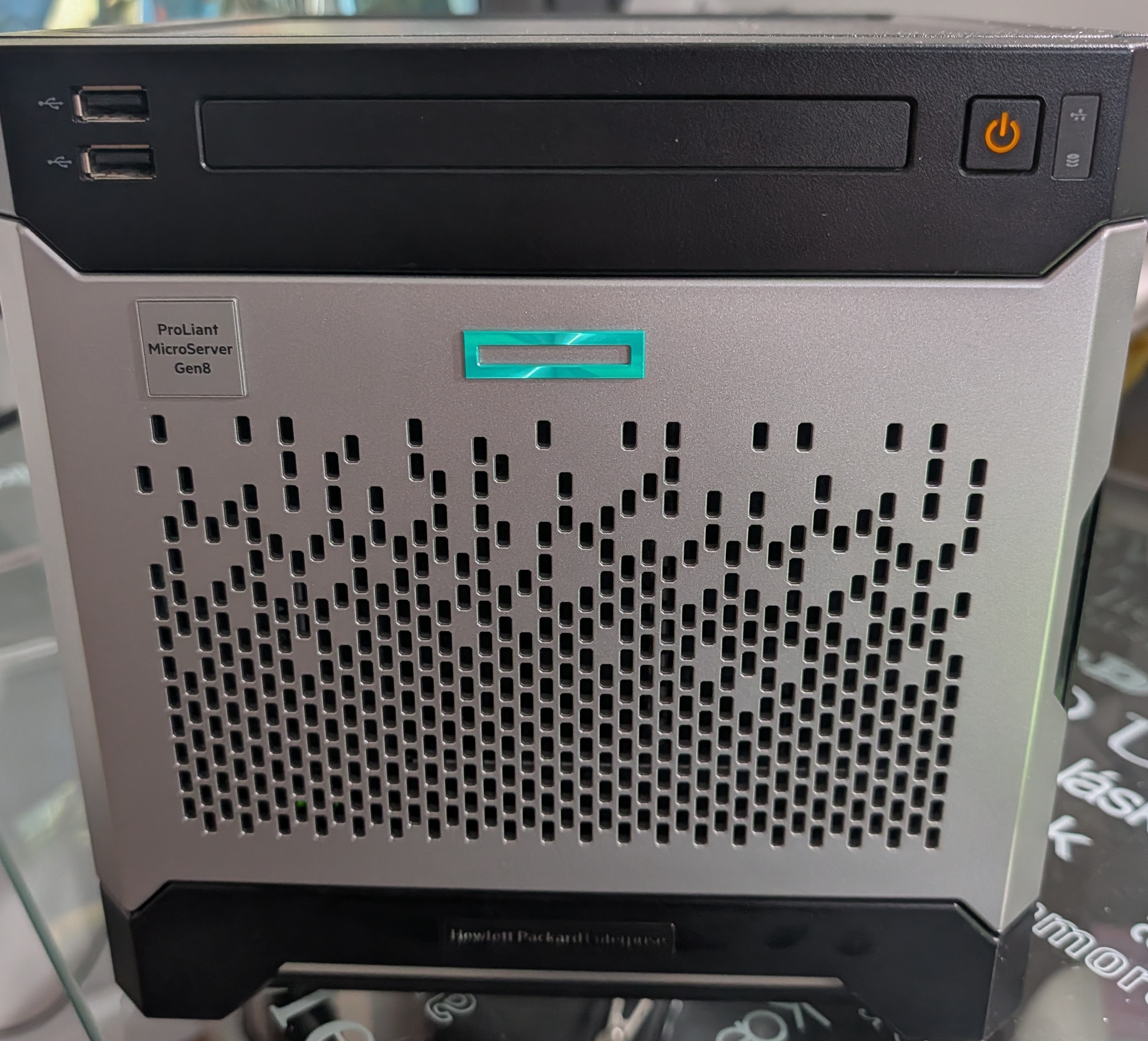 HP ProLiant MicroServer Gen8
