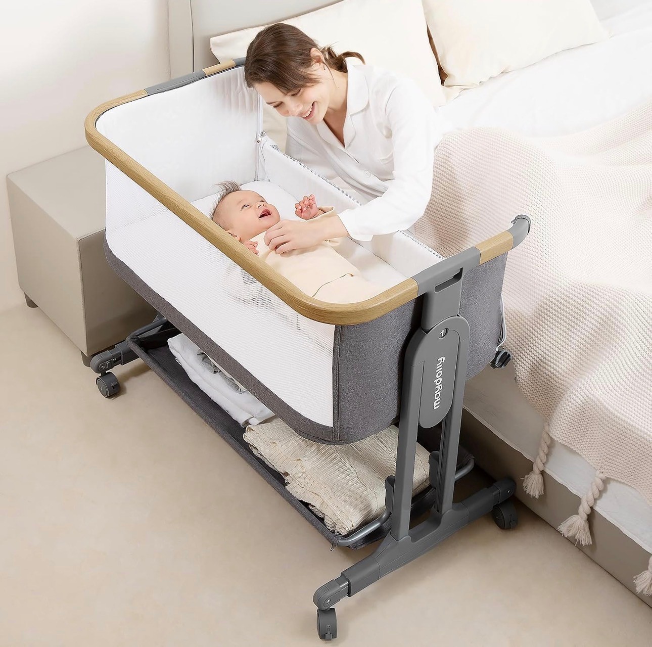 Baby Bassinet Bedside Crib 7-Height Adjustable Breathable Mesh
