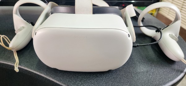 Oculus Quest 2 VR Headset with Controllers
