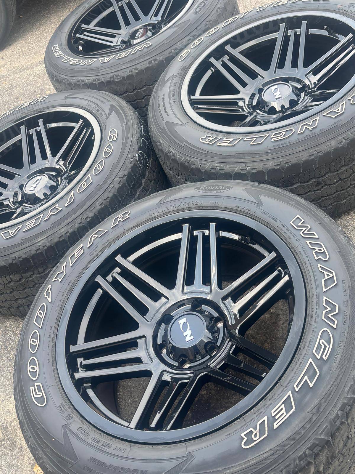 NEW 20" ION 147(6x139)+Used Goodyear A/T-Tahoe/Sierra/Silverado - photo 2