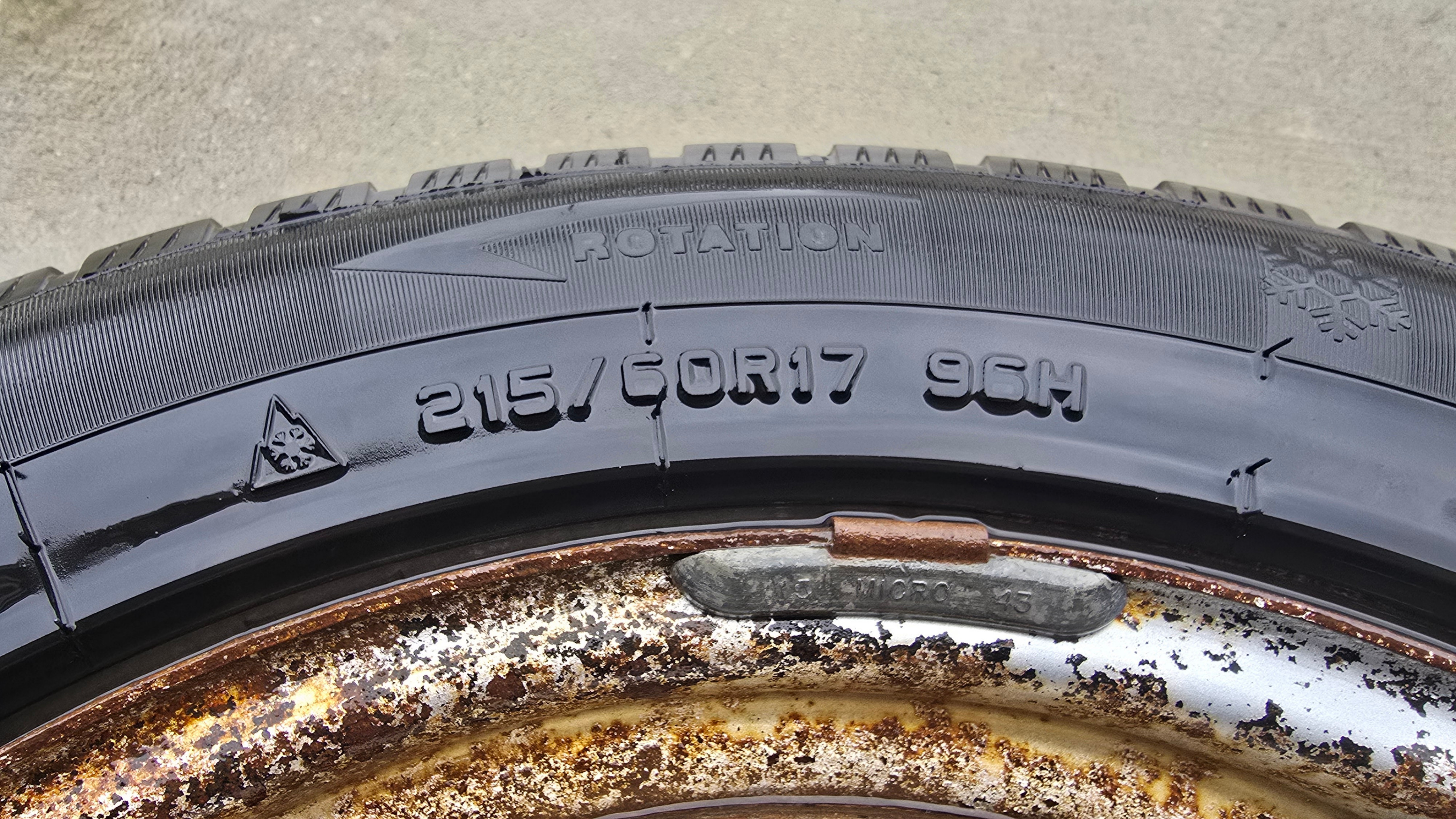 Mirage MR-W662 215/60R17 Winter Tires (Steel Rims) - photo 3