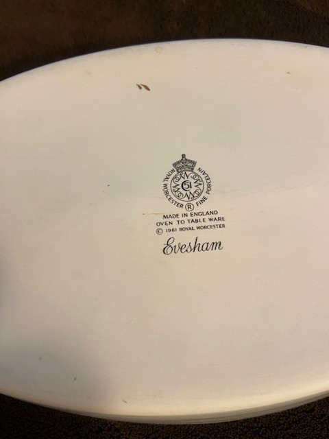 Vintage  Royal Worcester "Evesham Gold" Open Oval Baker (26cm) - photo 3
