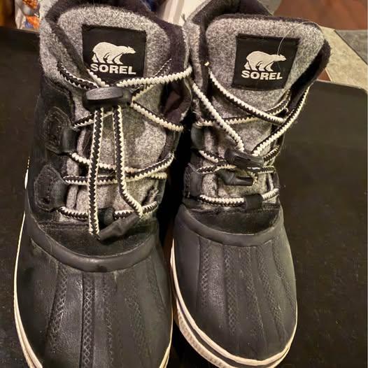 Boys' Sorel Winter Boots – Size 4 - photo 3