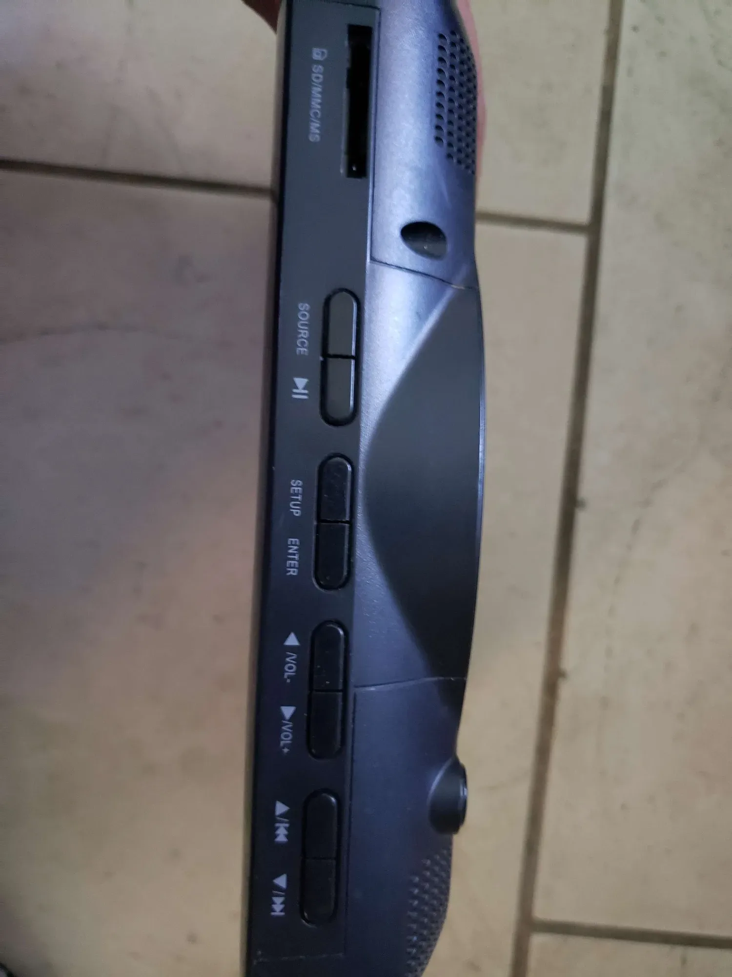 Portable DVD/DVD-R/DVD-RW/SVCD/VCD/CD/PICTURE CD Player / Dig... - photo 5