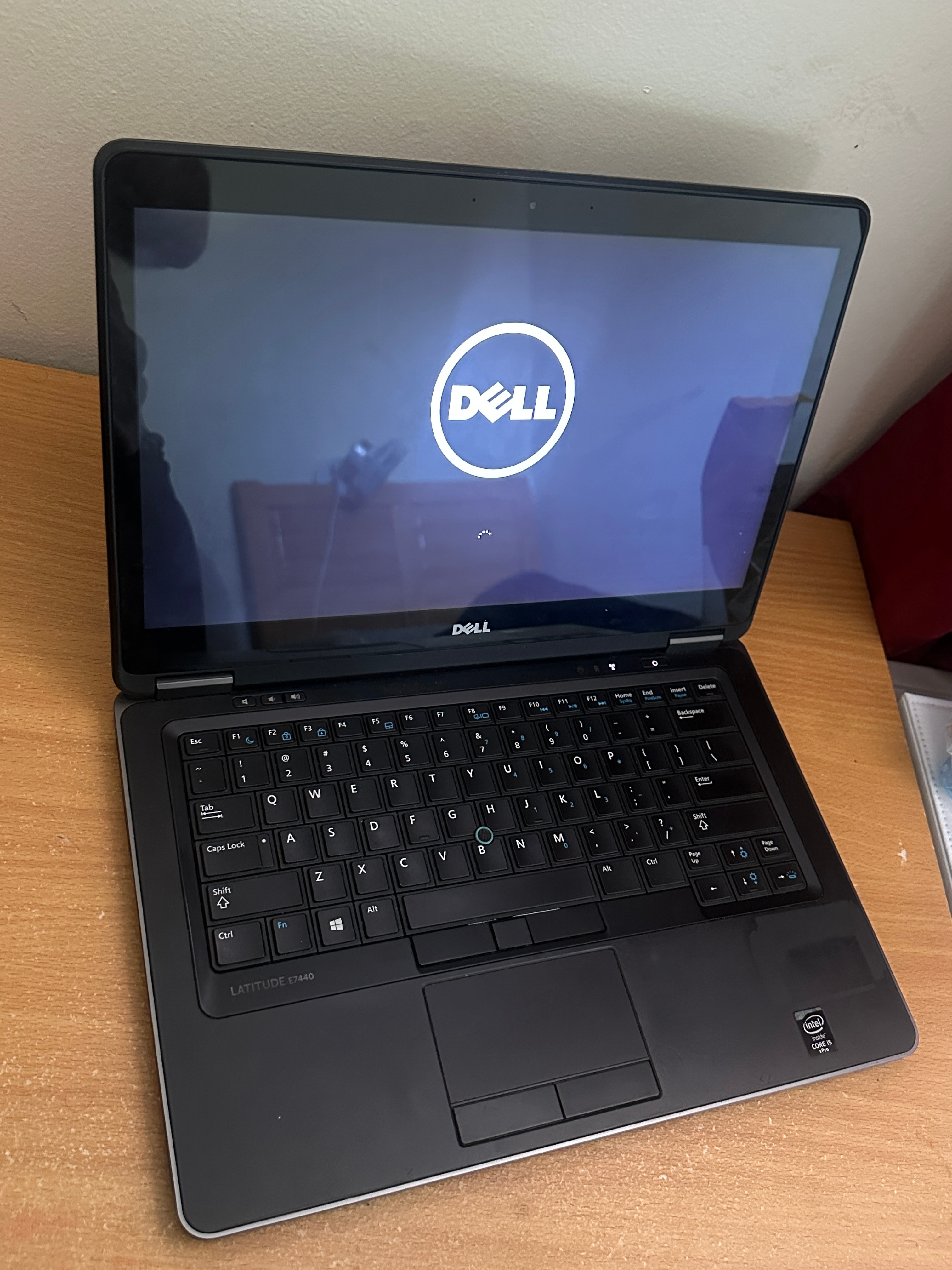💻 Dell Latitude E7440 Laptop Touchscreen – i5 | 8GB RAM | 256GB