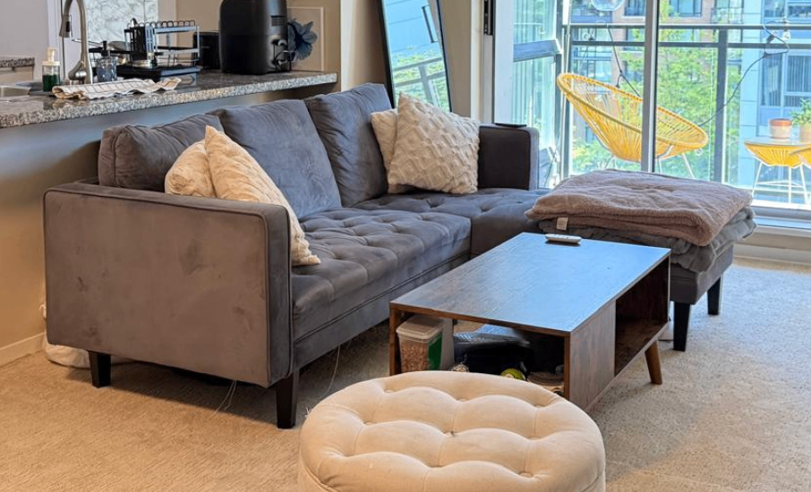 L shaped couch - photo 4