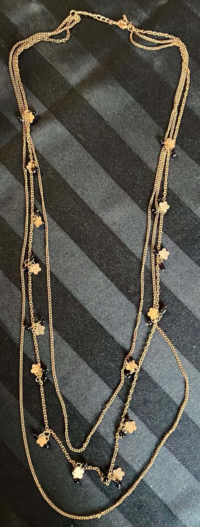 Necklace Gold Tone Clover Necklace - 32 Inches