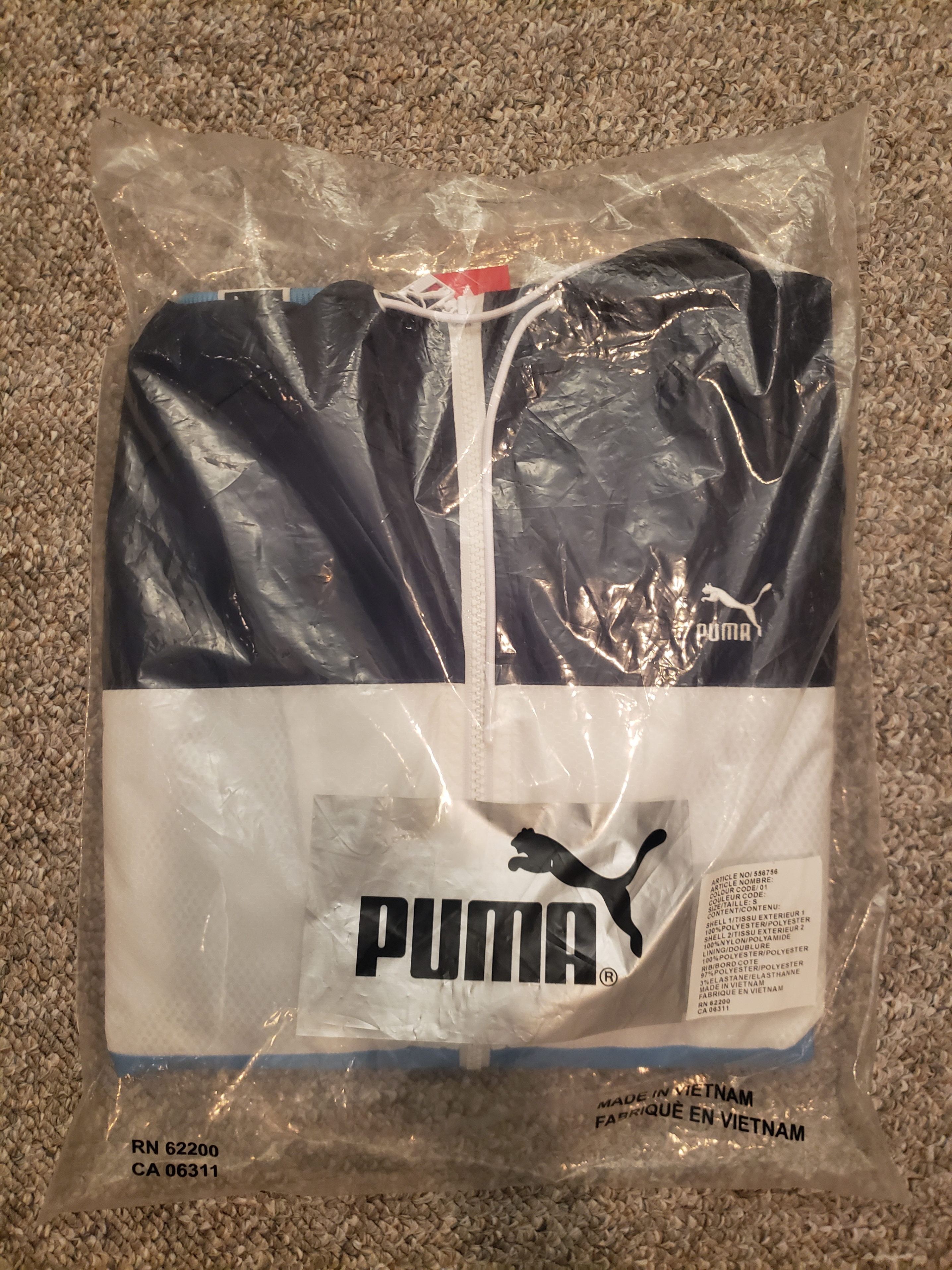 Puma Vintage Style Windbreaker Size Small. New old stock. - photo 2