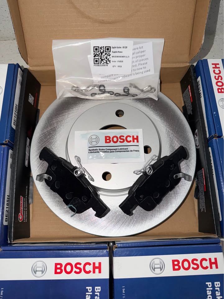 Bosch Brake Rotor and Pad Hardware Kit