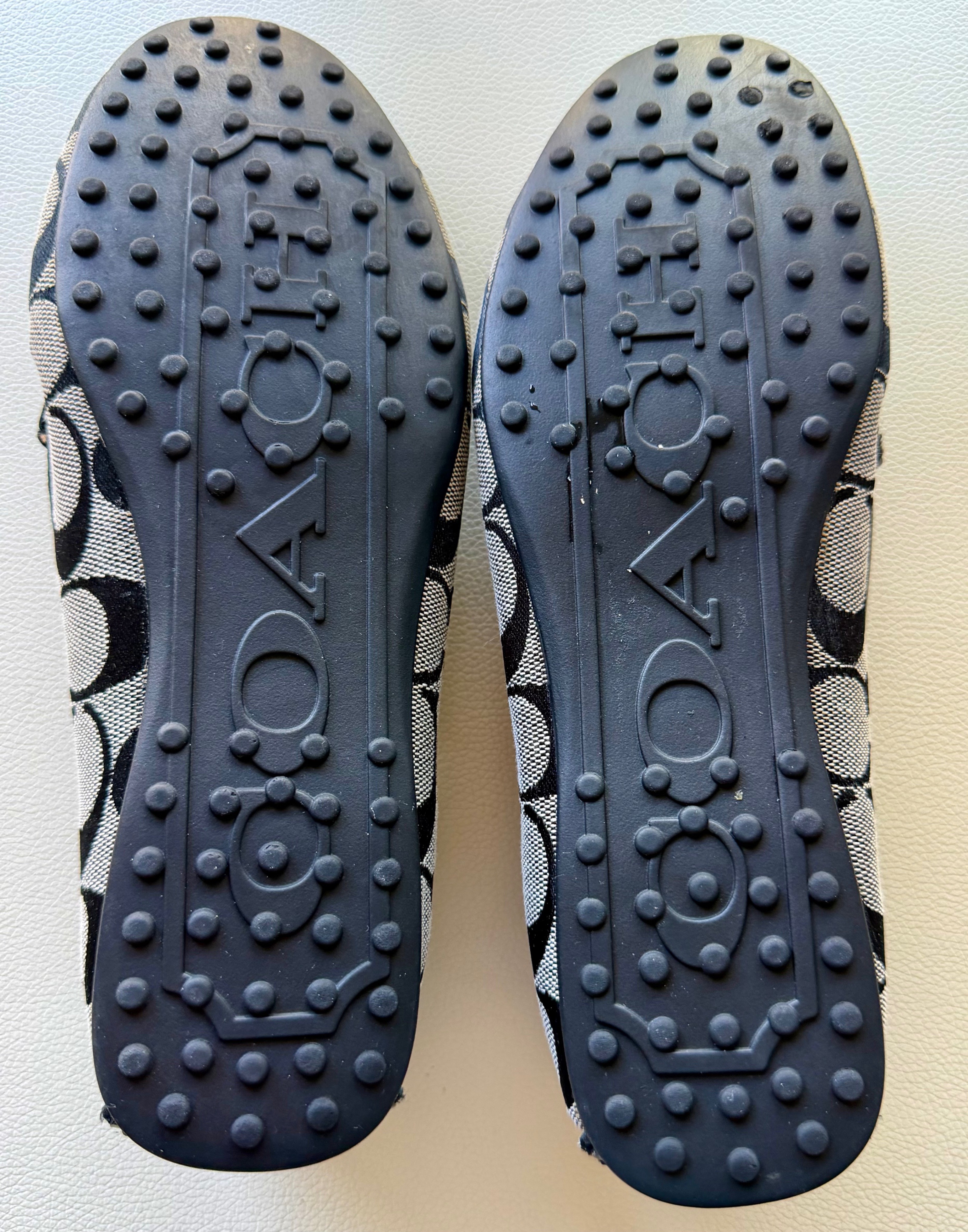 COACH Signature Loafer, size 36.5, Like New - photo 4