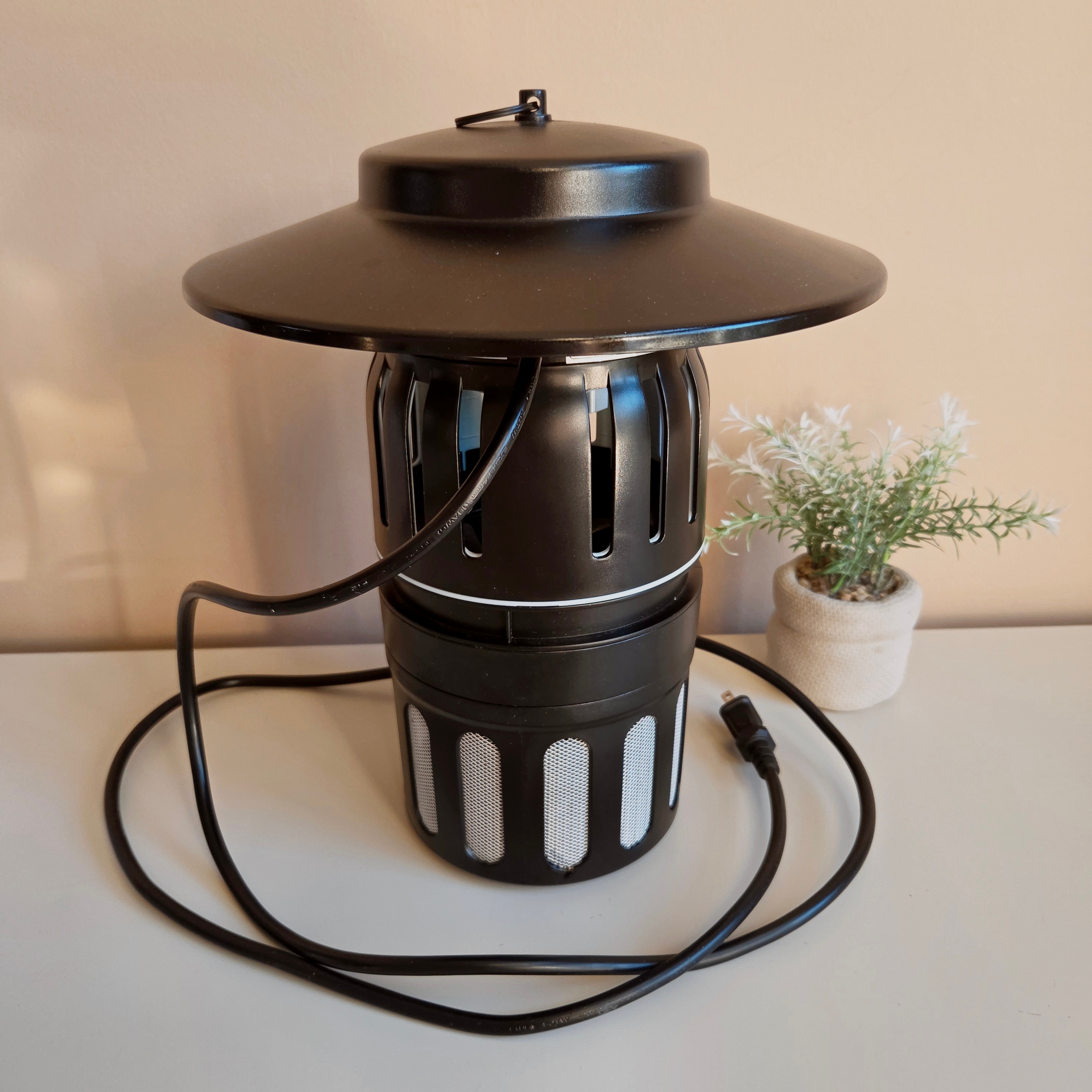 Dynatrap - Large ½ Acre Silent UV Mosquito Trap - Pre-Loved! 🦟 - photo 2