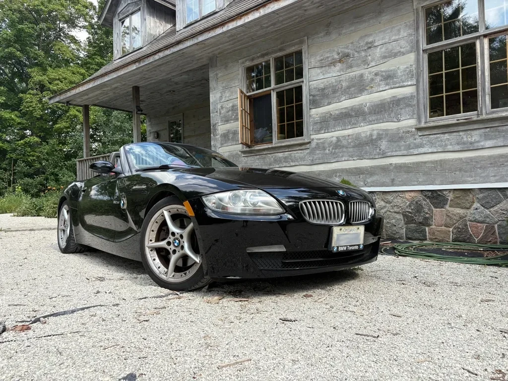 2006 BMW Z4 3.0si Roadster, 6-Speed Manual - photo 2