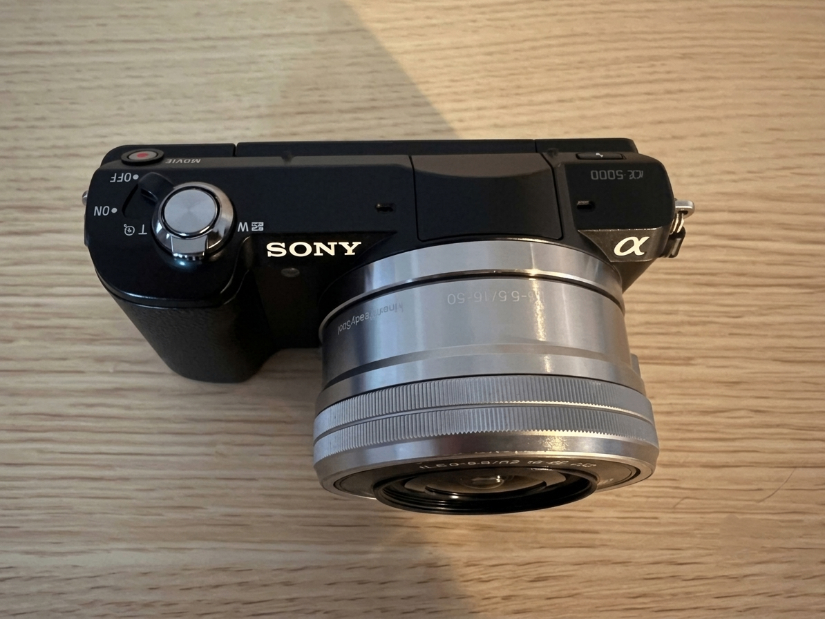 Sony a5000 + Kit lens