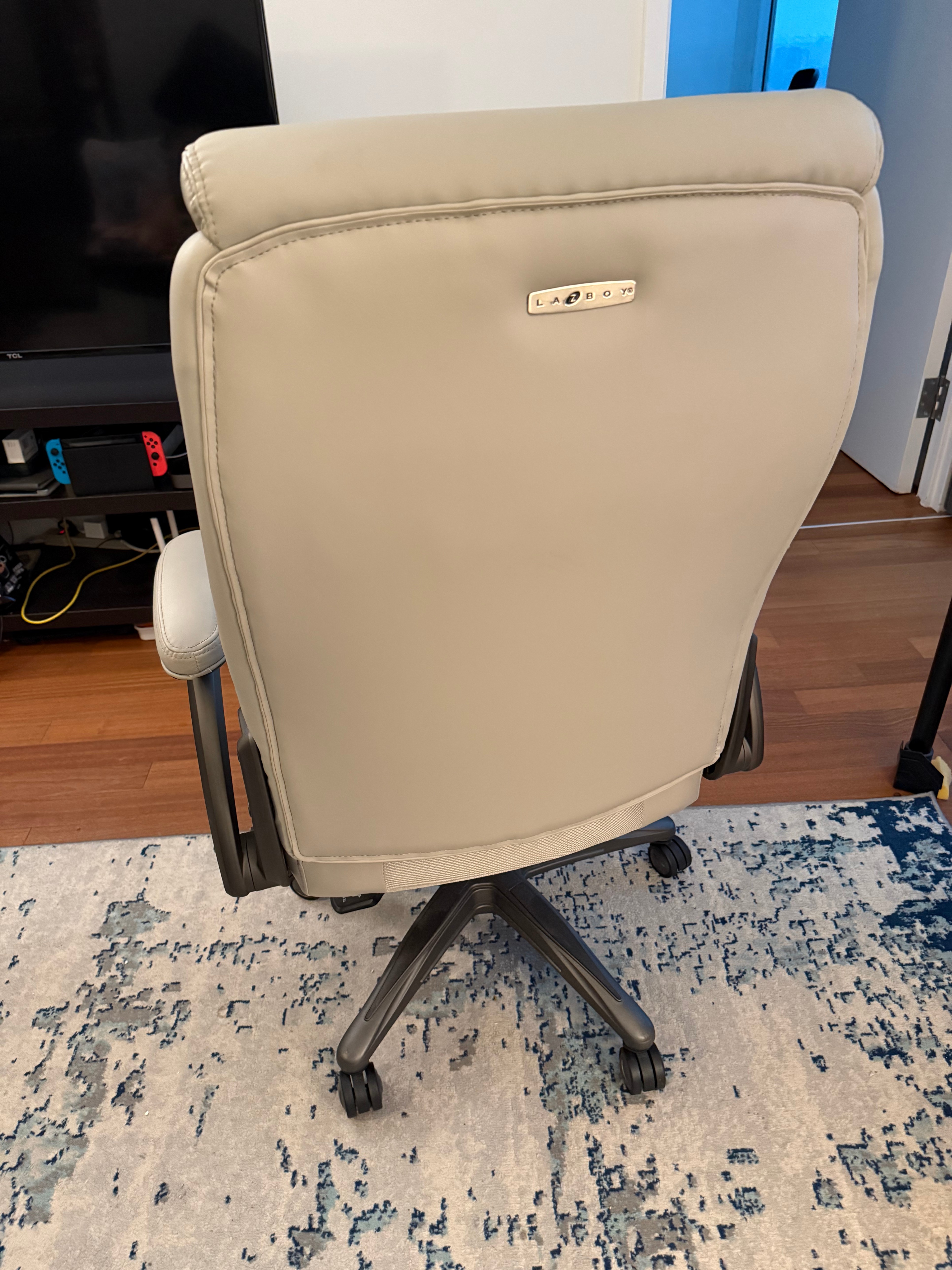 La-Z-Boy Air Lumbar Manager Office Chair – Very Good Condition - photo 2