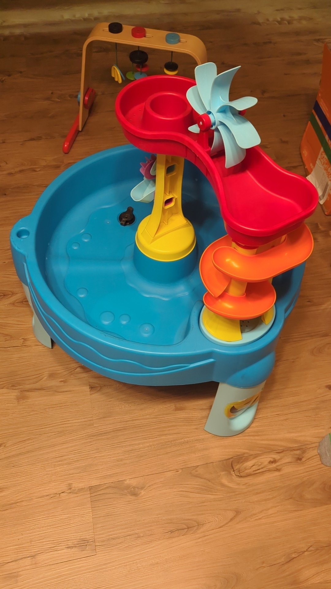 Step2 Waterpark Wonders Water Table