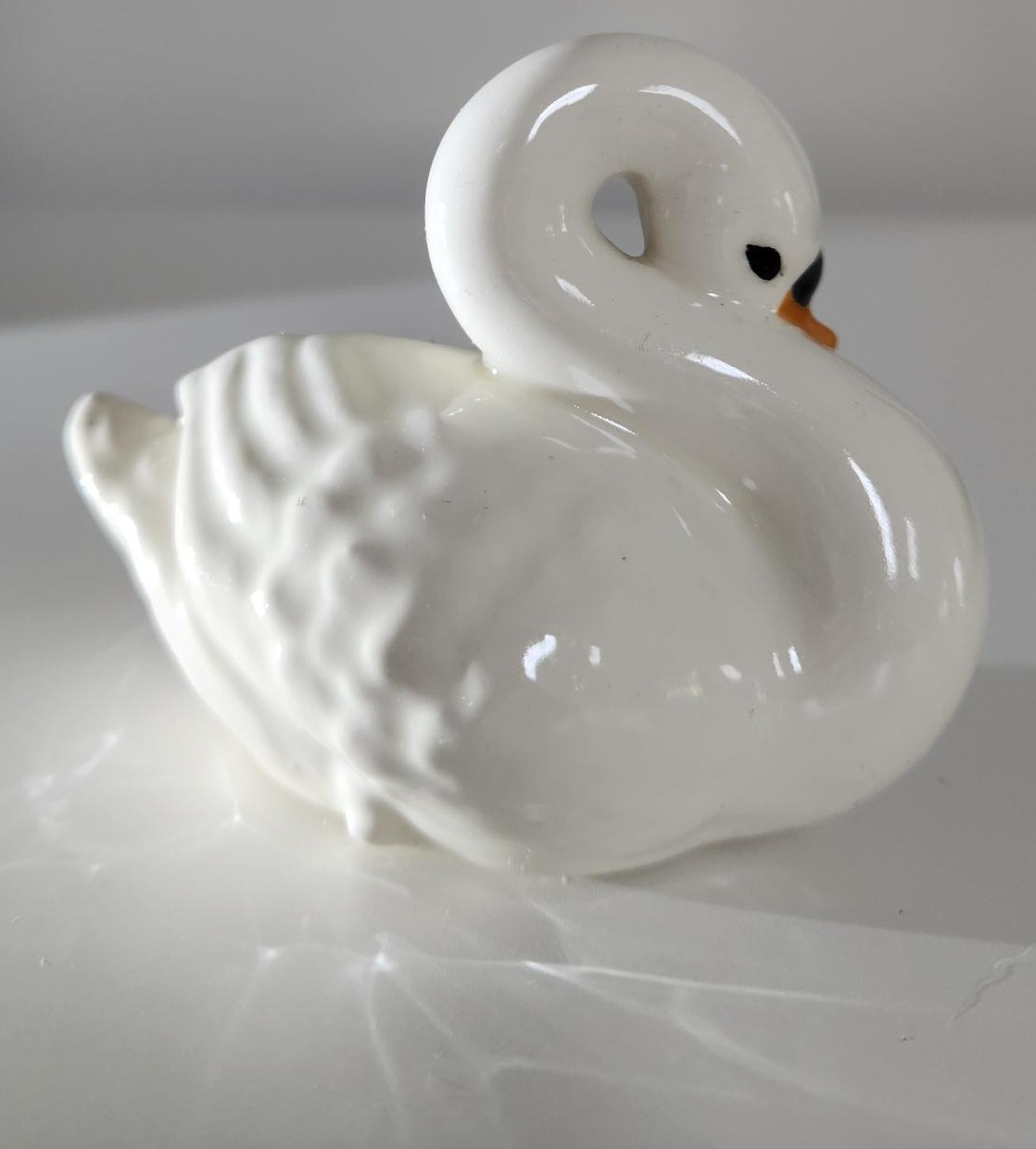 Vintage Ceramic Swan, Hand-Painted Details - photo 2
