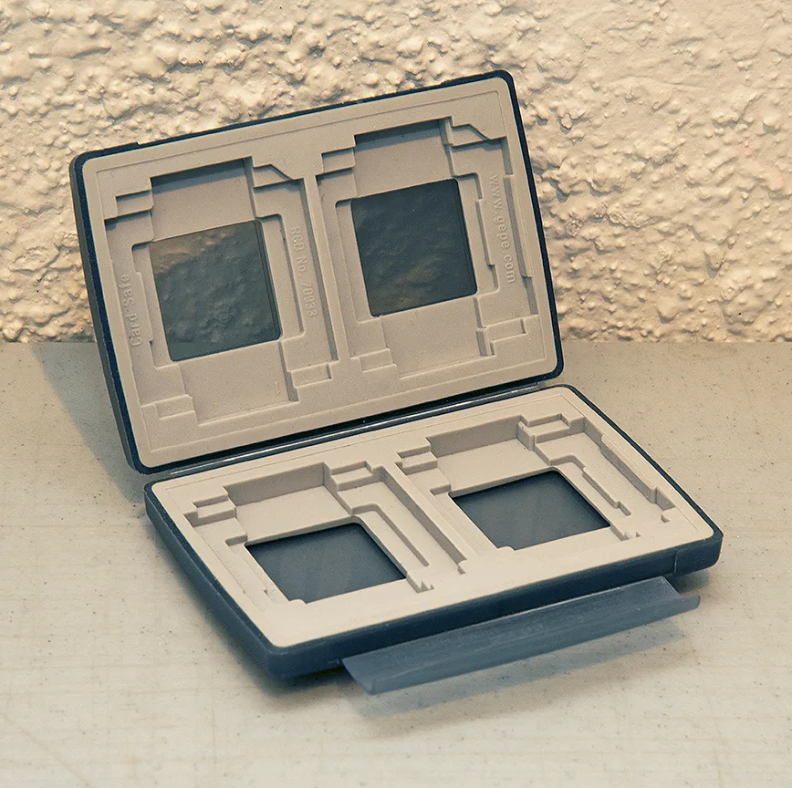 Heavy-Duty Protective Memory Card Case (up to 8 cards)