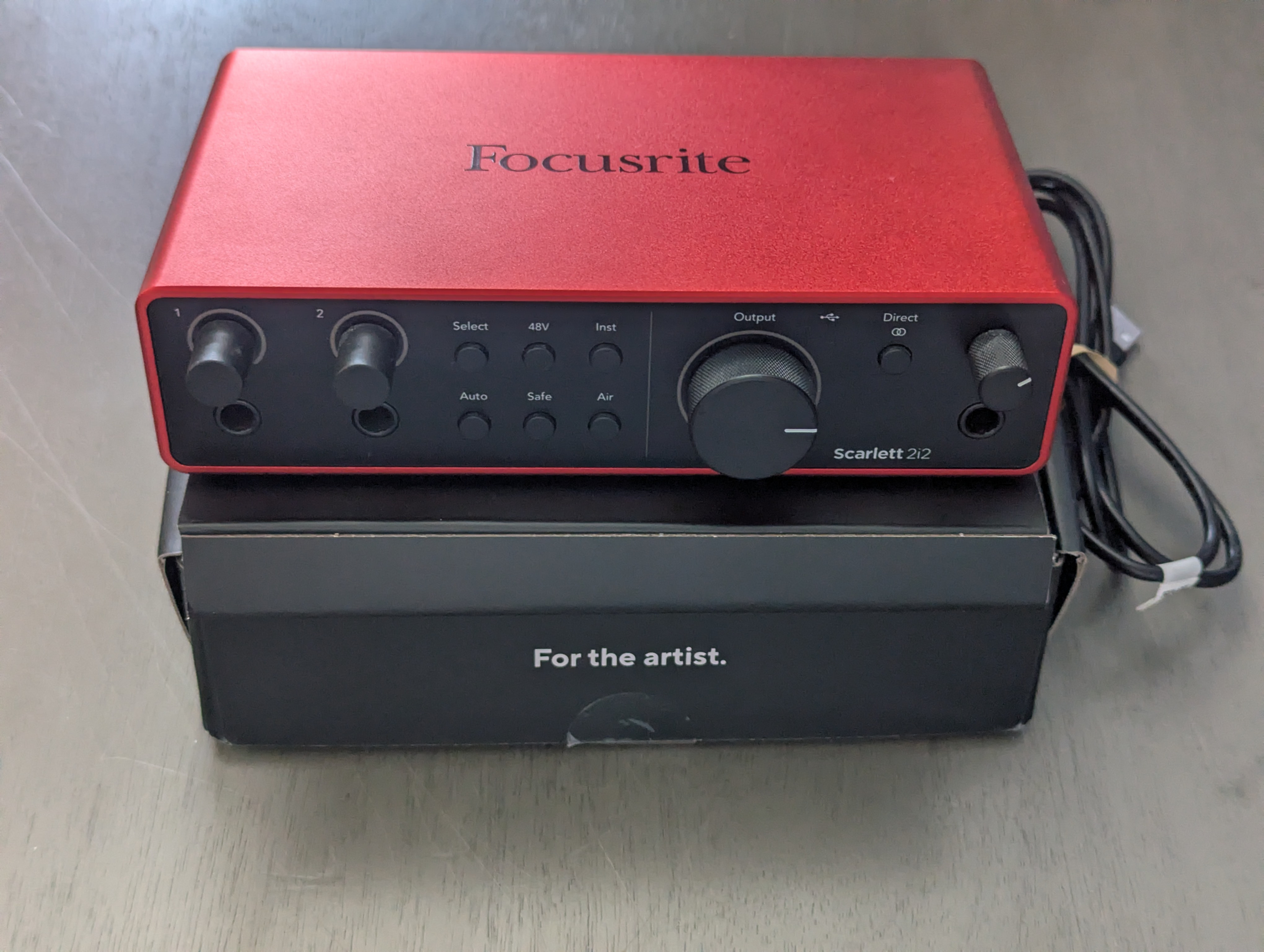 Focusrite Scarlett 2i2 4th Generation - Like New