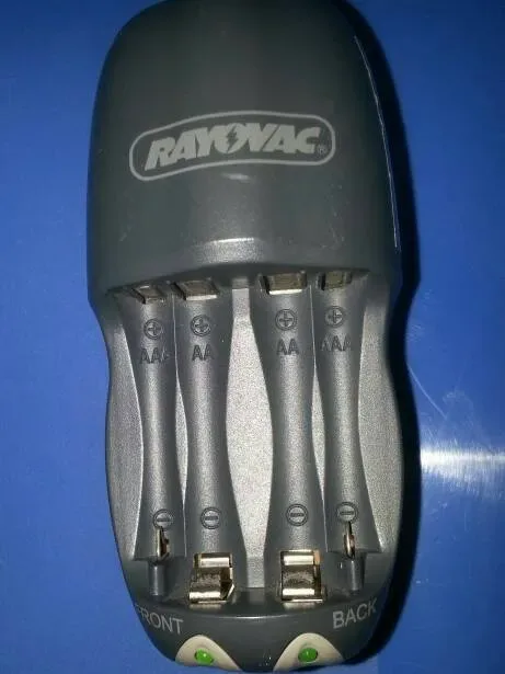 Rayovac AA Battery Charger For Rechargeable Batteries