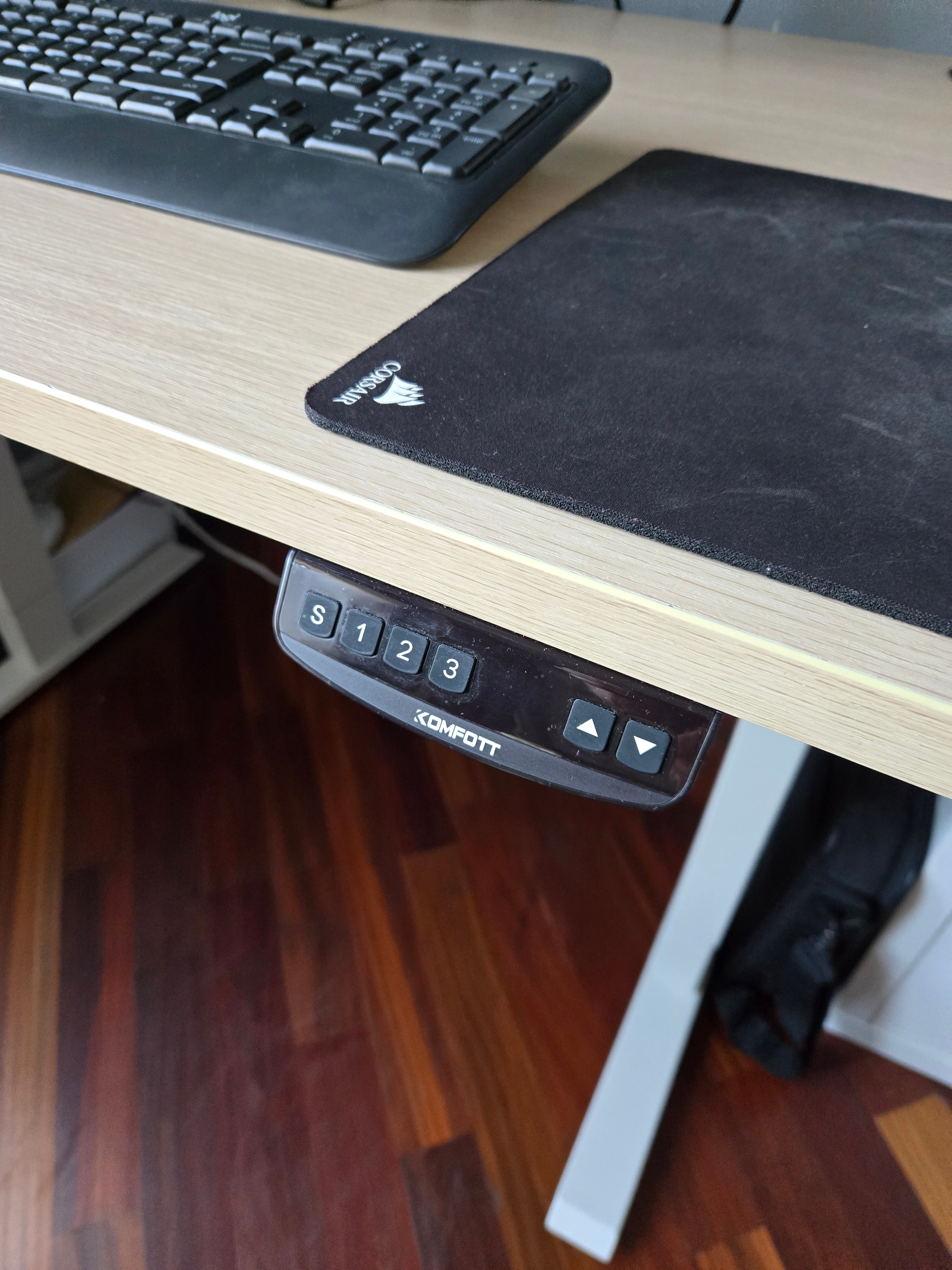 48"×30" electric standing desk, white frame, light wood top - photo 2