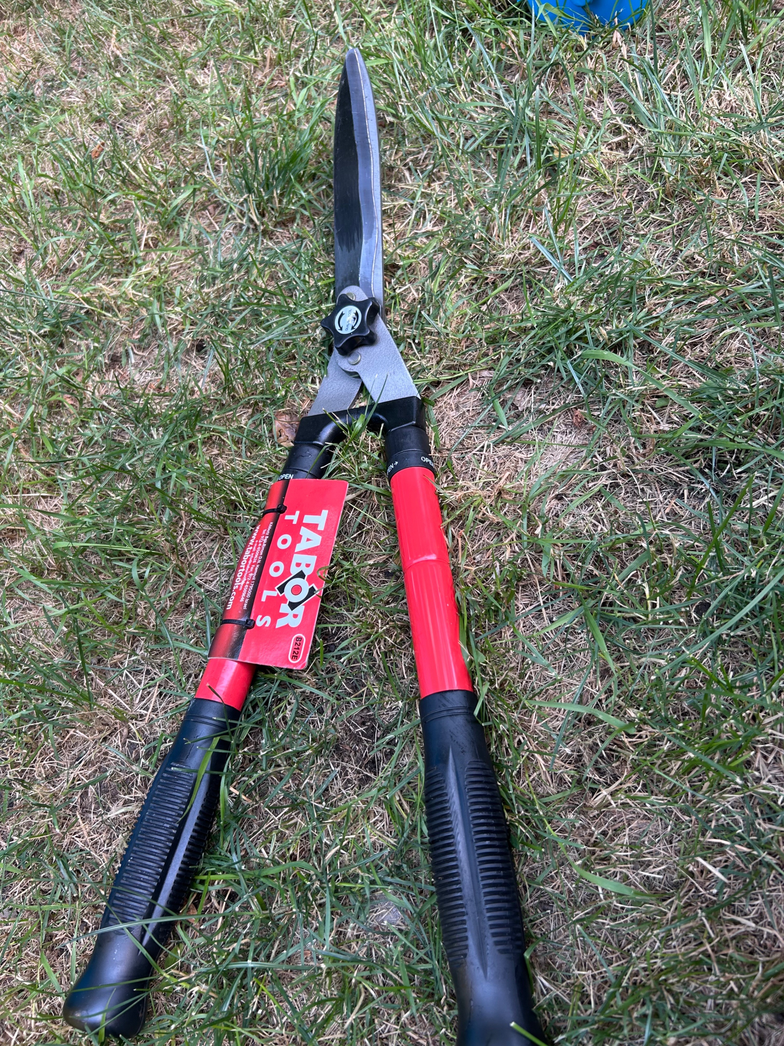 Extendable Garden Shears - Up to 33in