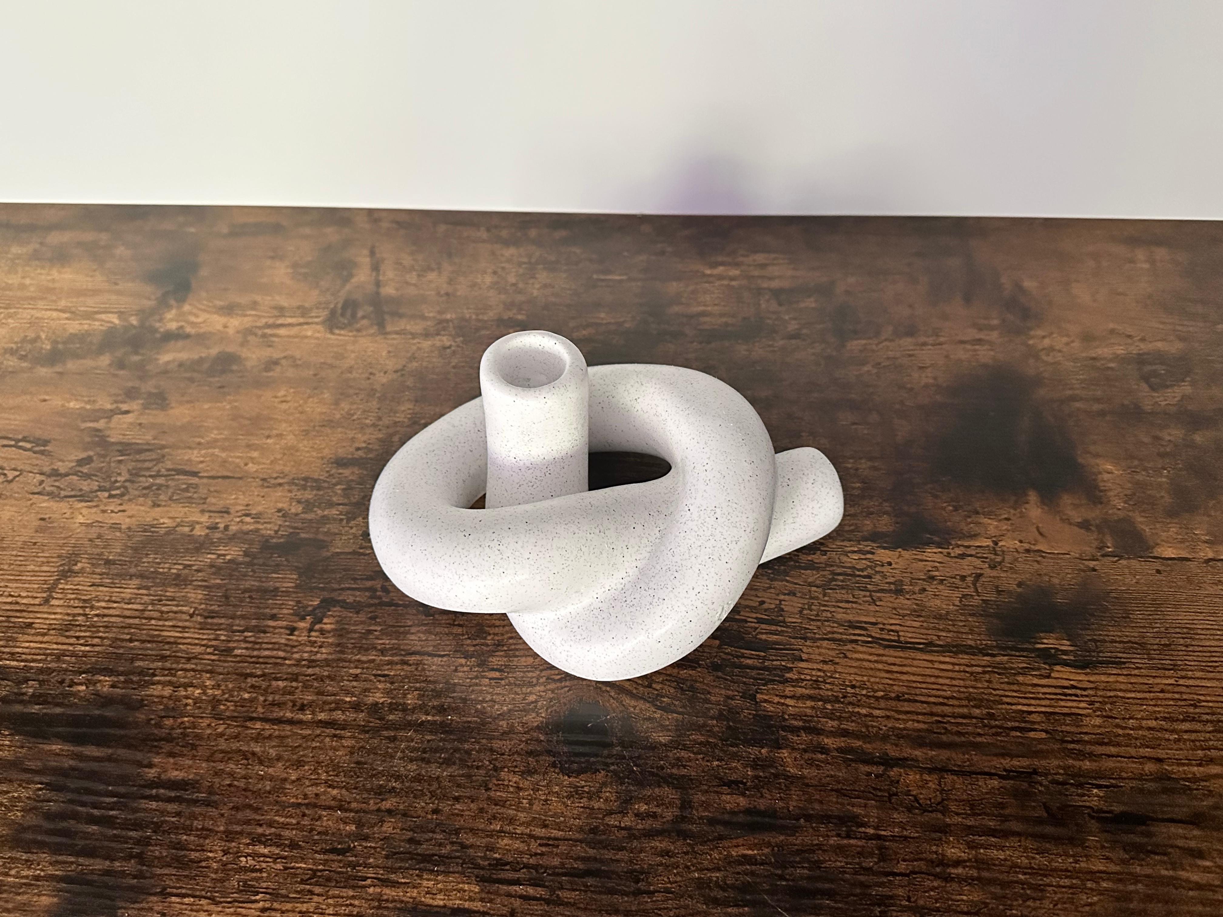White Knotted Candle Holder - photo 2