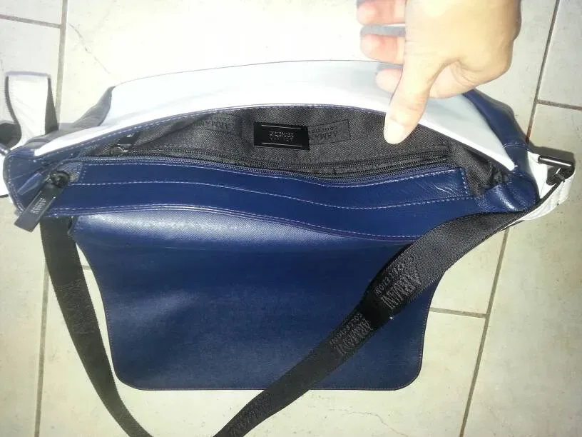 EUC "Armani" Style Purse/handbag/small laptop Bag - photo 3