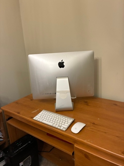 iMac Core i5 2.7GHz with 21.5" display - photo 2