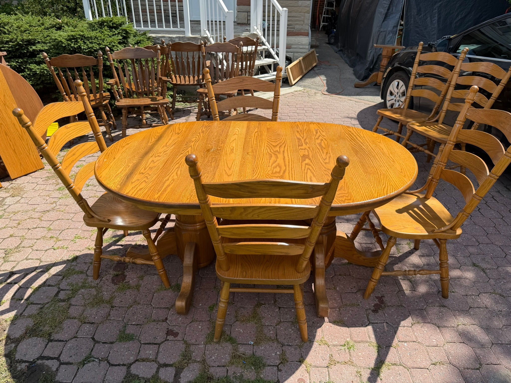 Solid Oak Dining Table and Chairs - photo 3